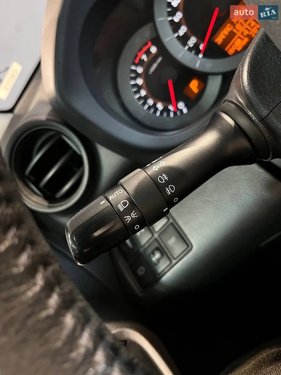 2012 Toyota RAV 4 - мініатюра 20