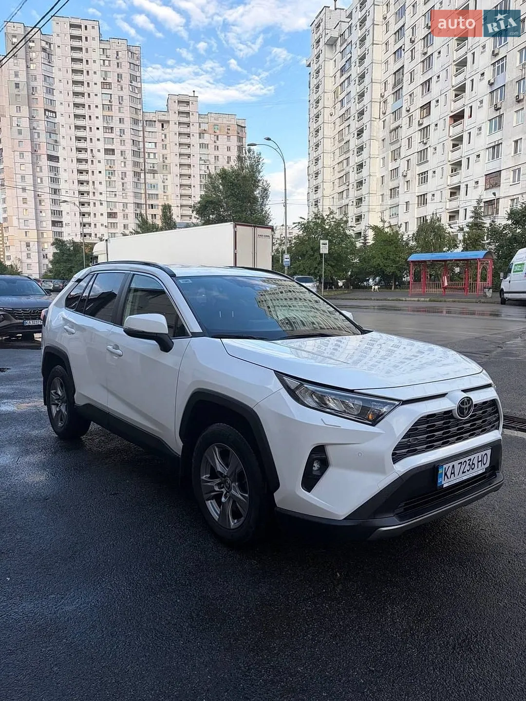 2022 Toyota RAV 4 - мініатюра 2