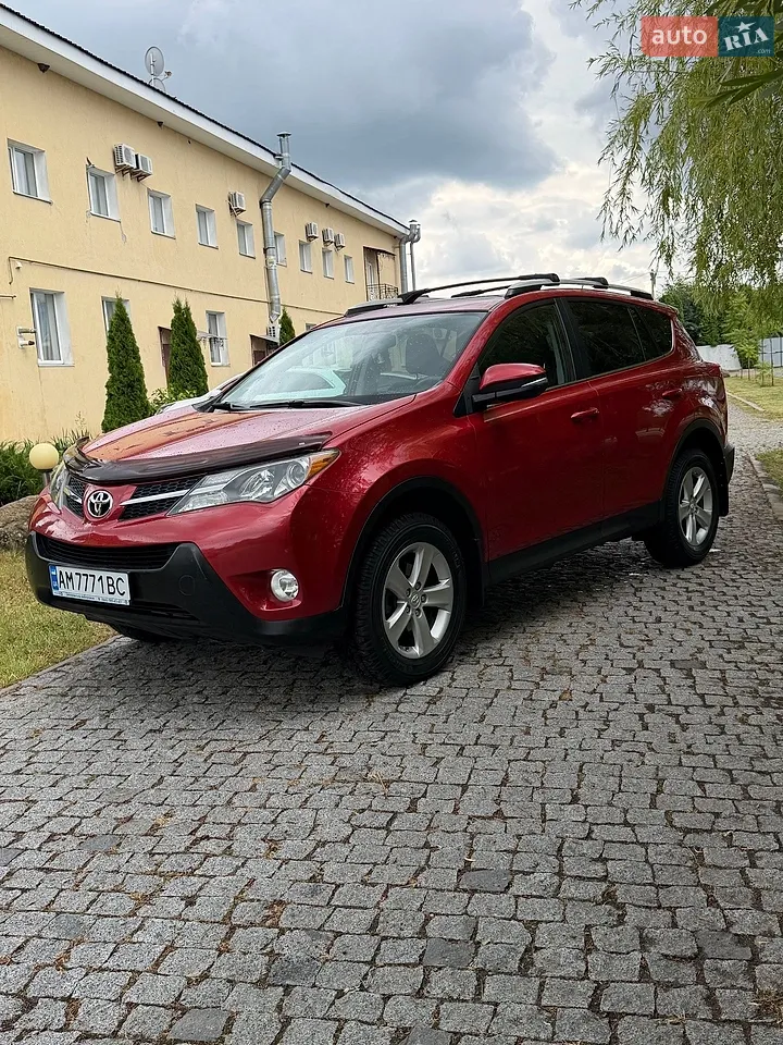 2014 Toyota RAV 4 - мініатюра 9