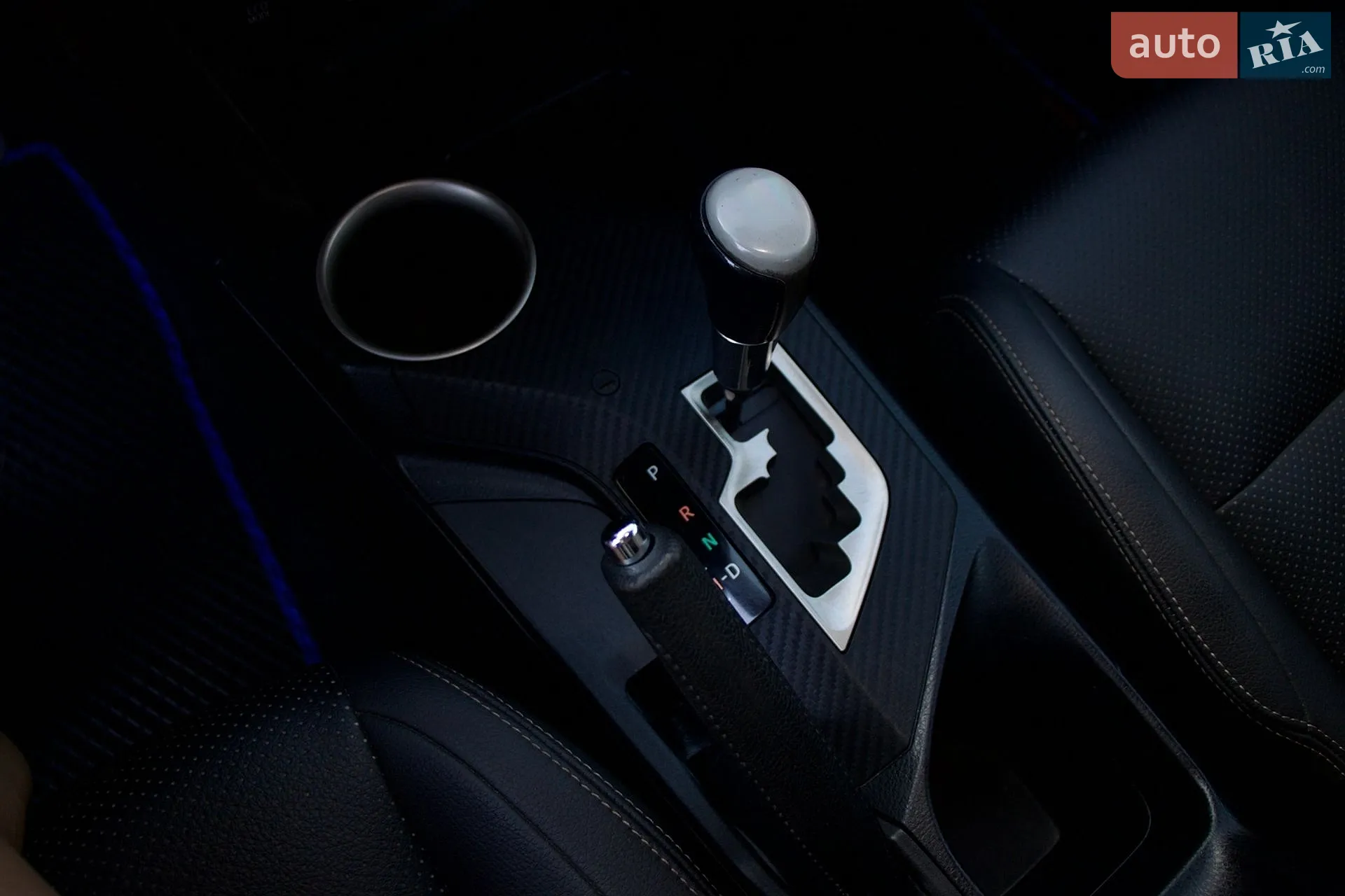 2013 Toyota RAV 4 - мініатюра 14