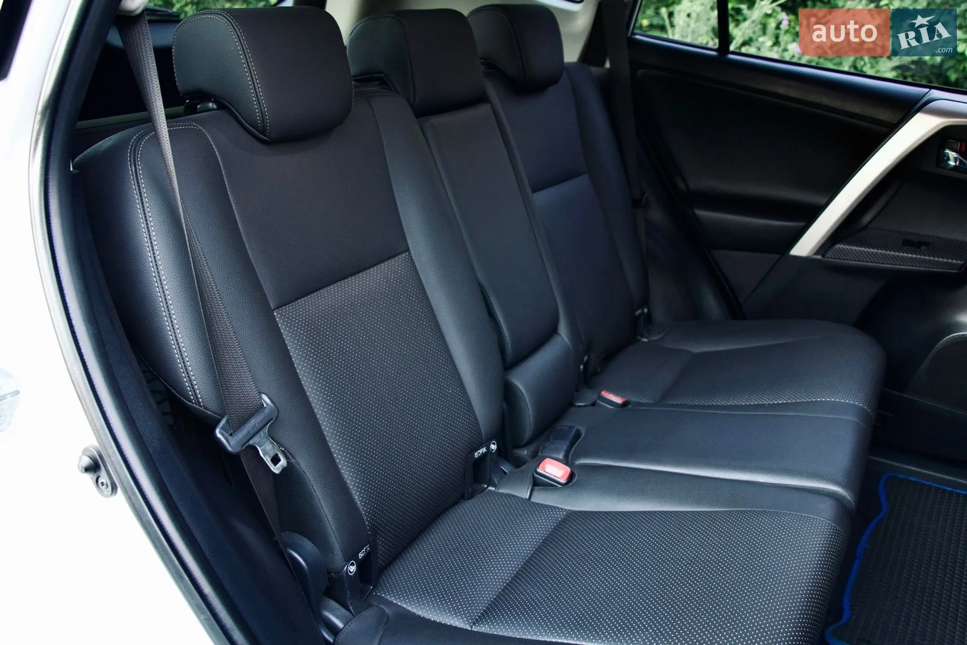 2013 Toyota RAV 4 - мініатюра 34