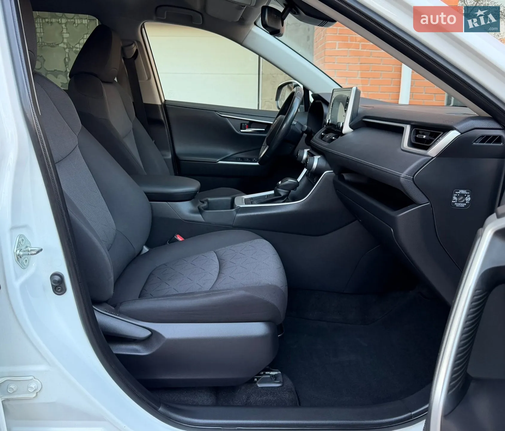 2022 Toyota RAV 4 - мініатюра 32