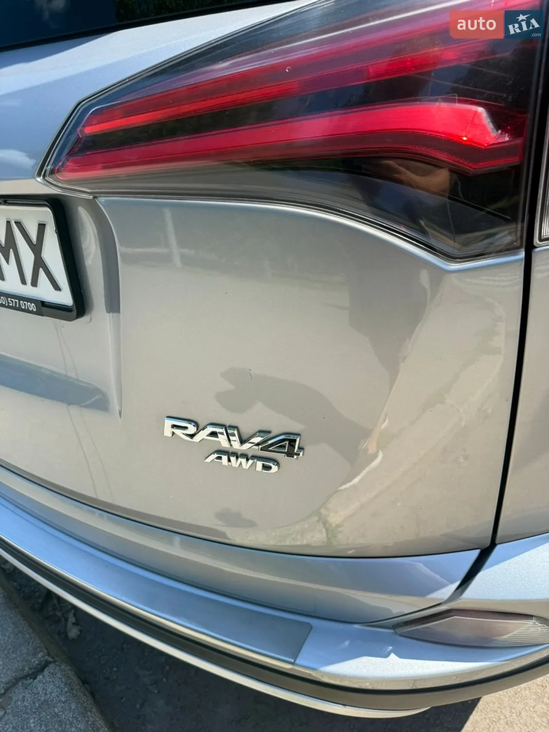 2017 Toyota RAV 4 - мініатюра 16