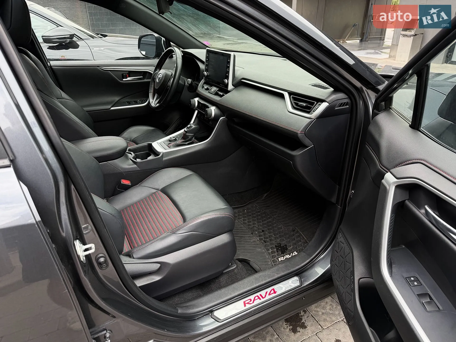 2021 Toyota RAV 4 - мініатюра 24