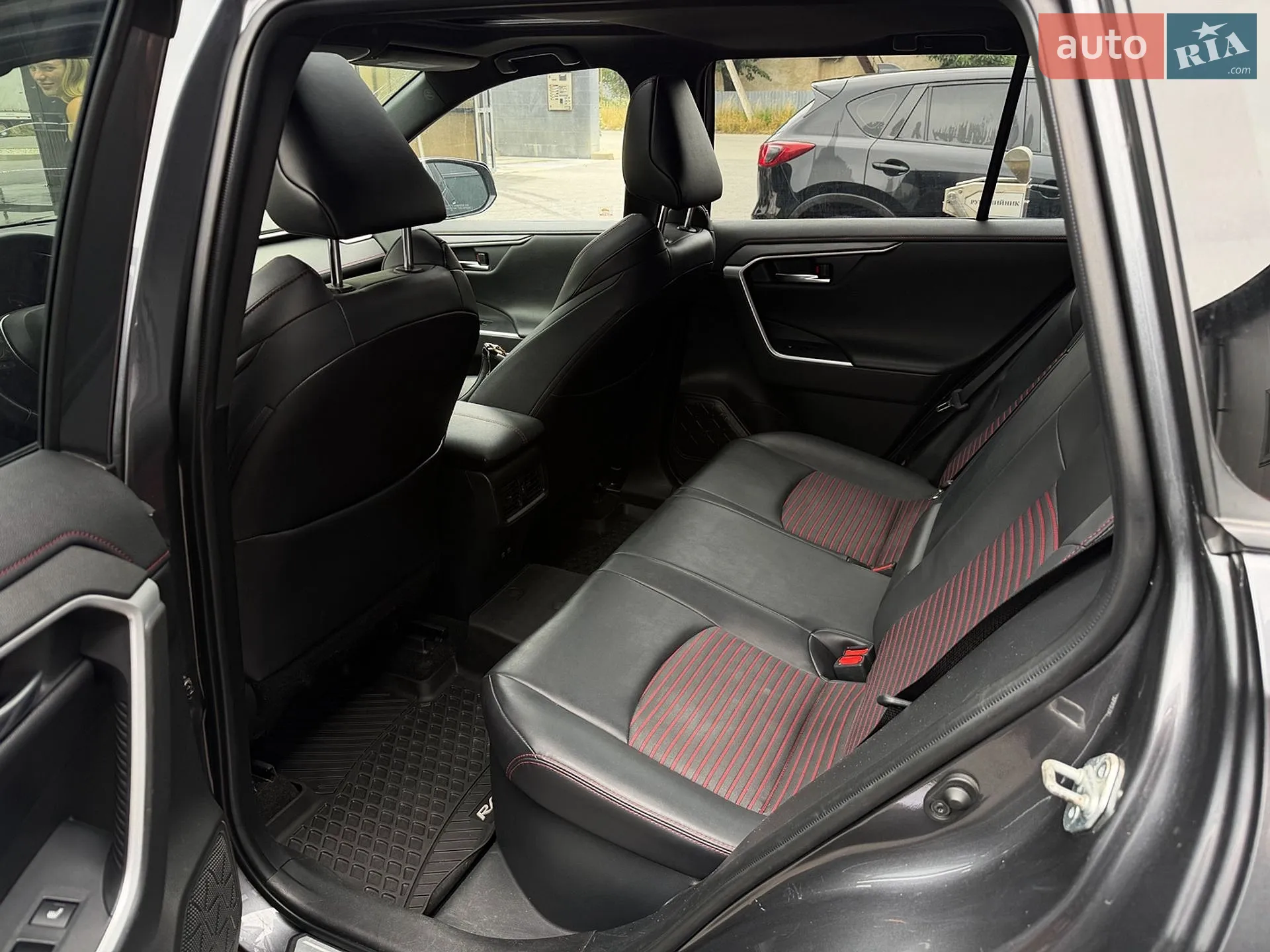 2021 Toyota RAV 4 - мініатюра 28