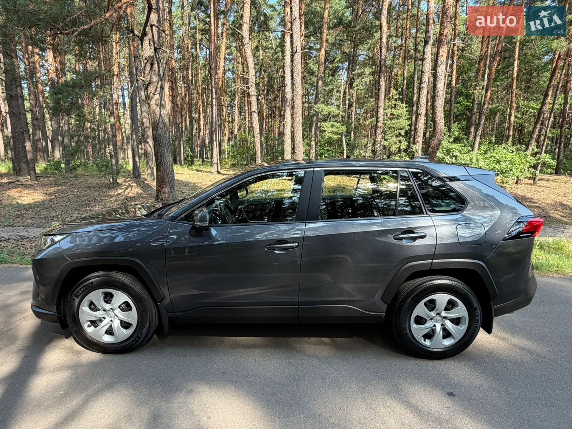2020 Toyota RAV 4 - мініатюра 8