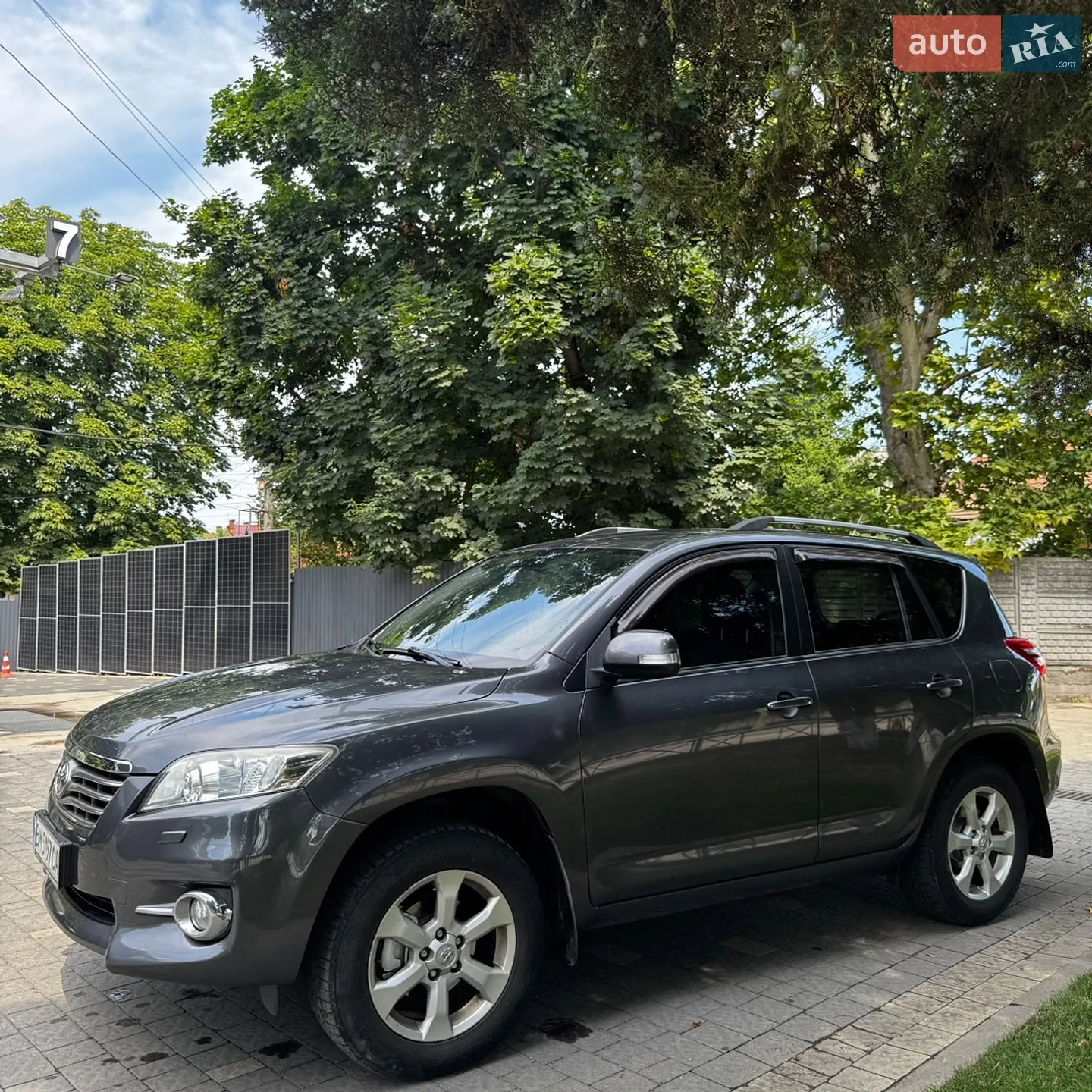 2010 Toyota RAV 4 - мініатюра 8