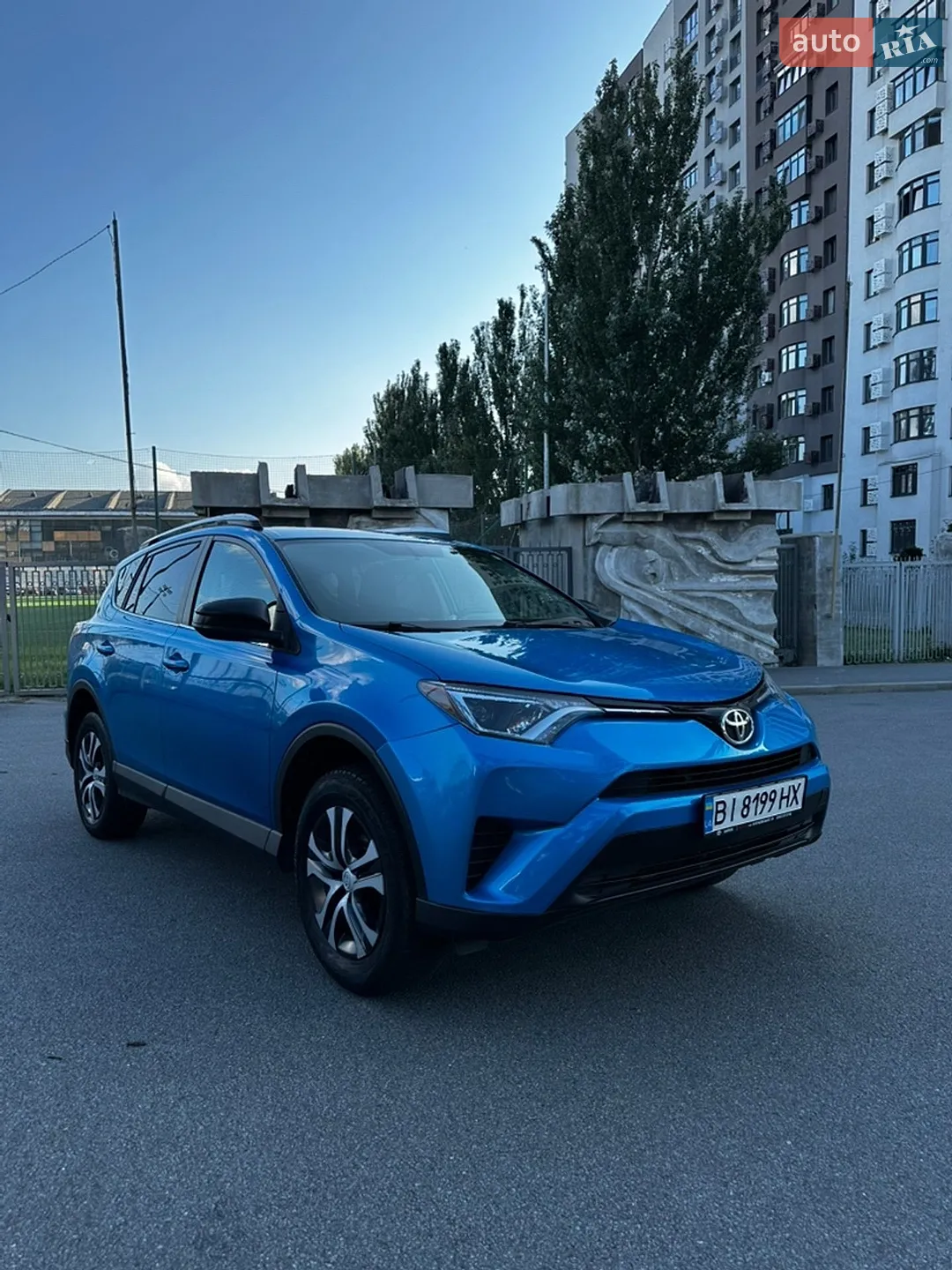 2016 Toyota RAV 4 - мініатюра 9