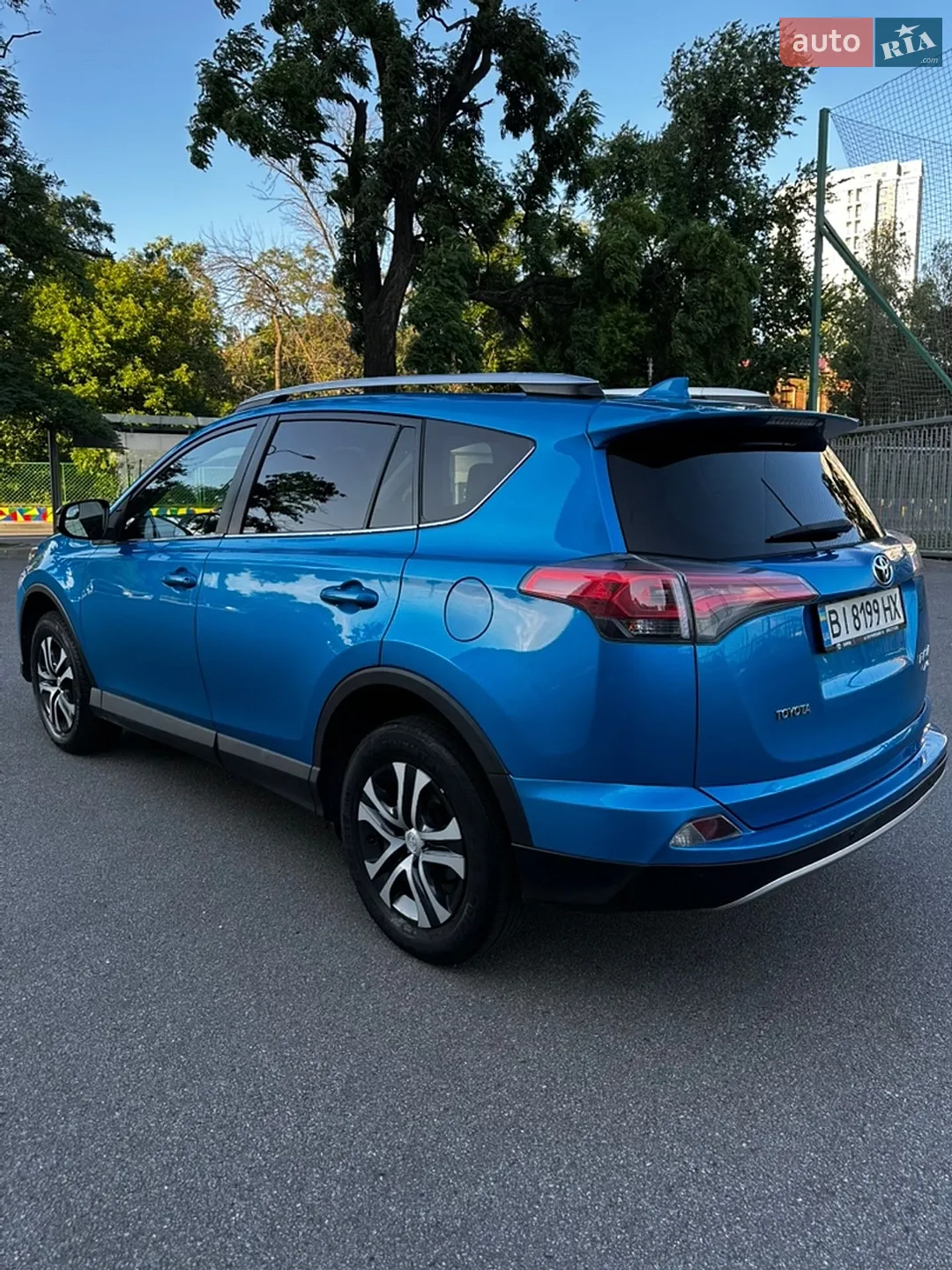 2016 Toyota RAV 4 - мініатюра 17