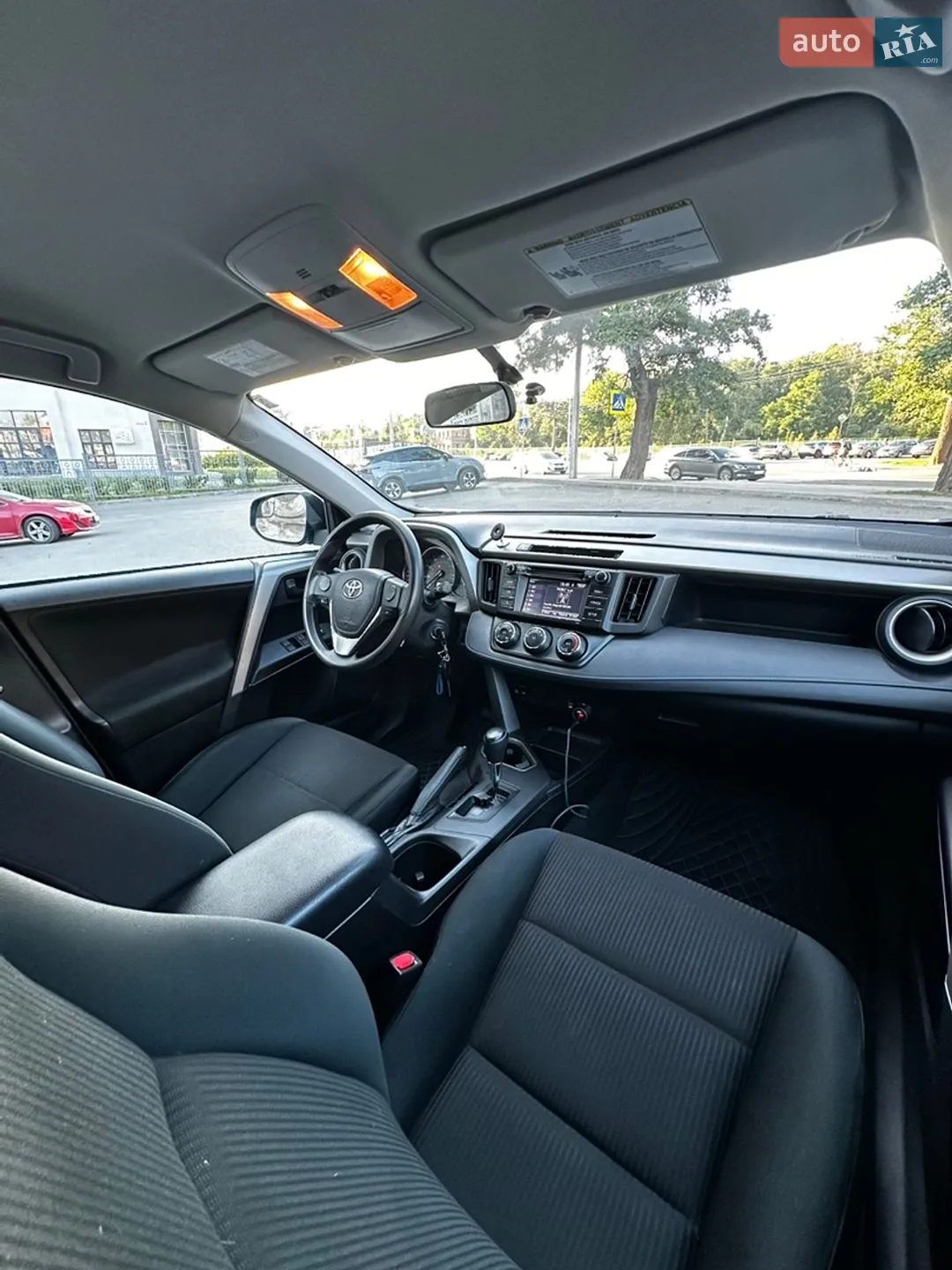 2016 Toyota RAV 4 - мініатюра 22
