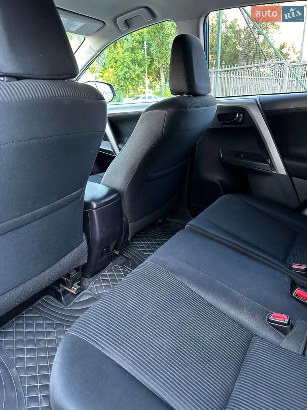 2016 Toyota RAV 4 - мініатюра 31