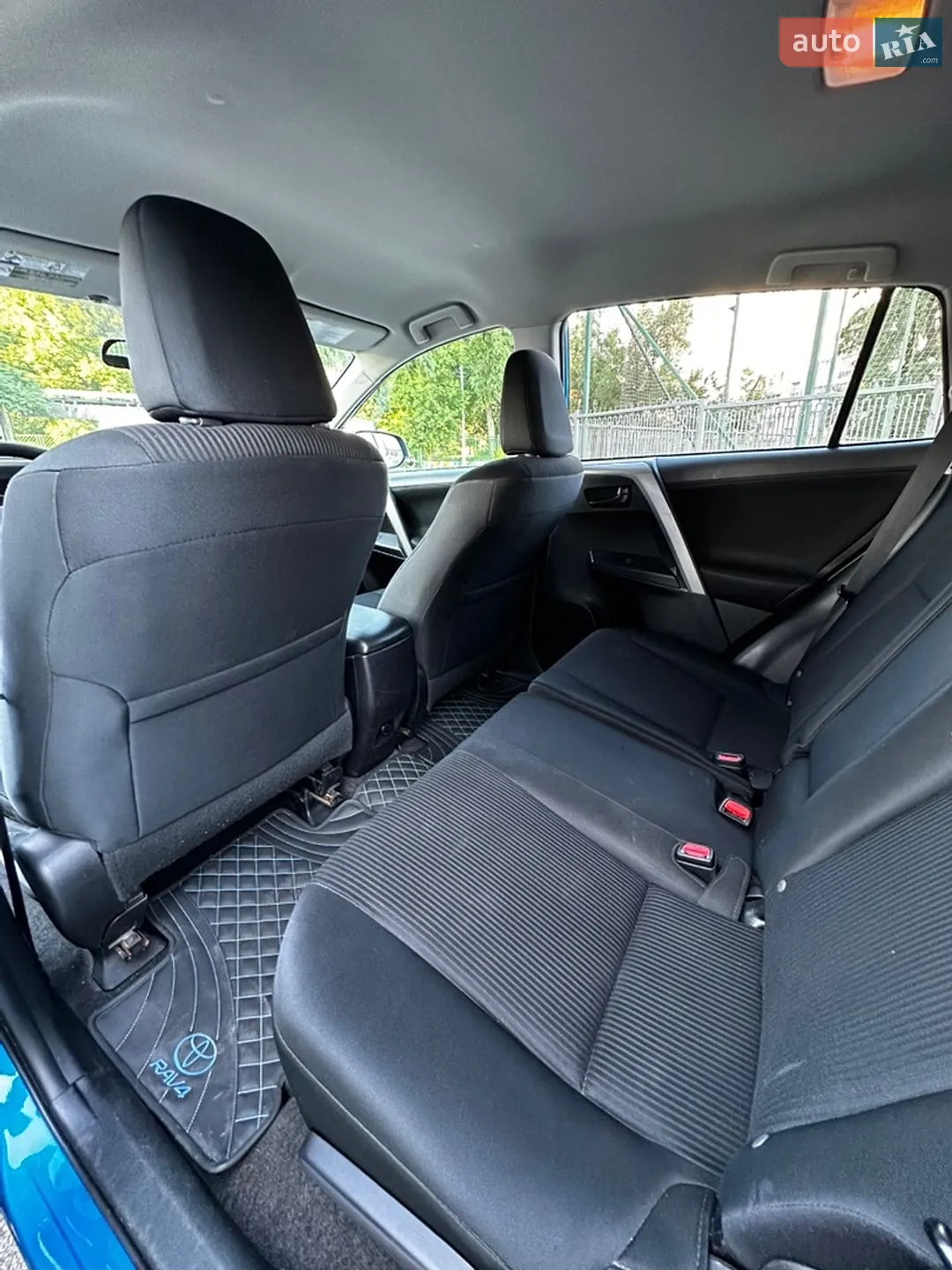 2016 Toyota RAV 4 - мініатюра 32