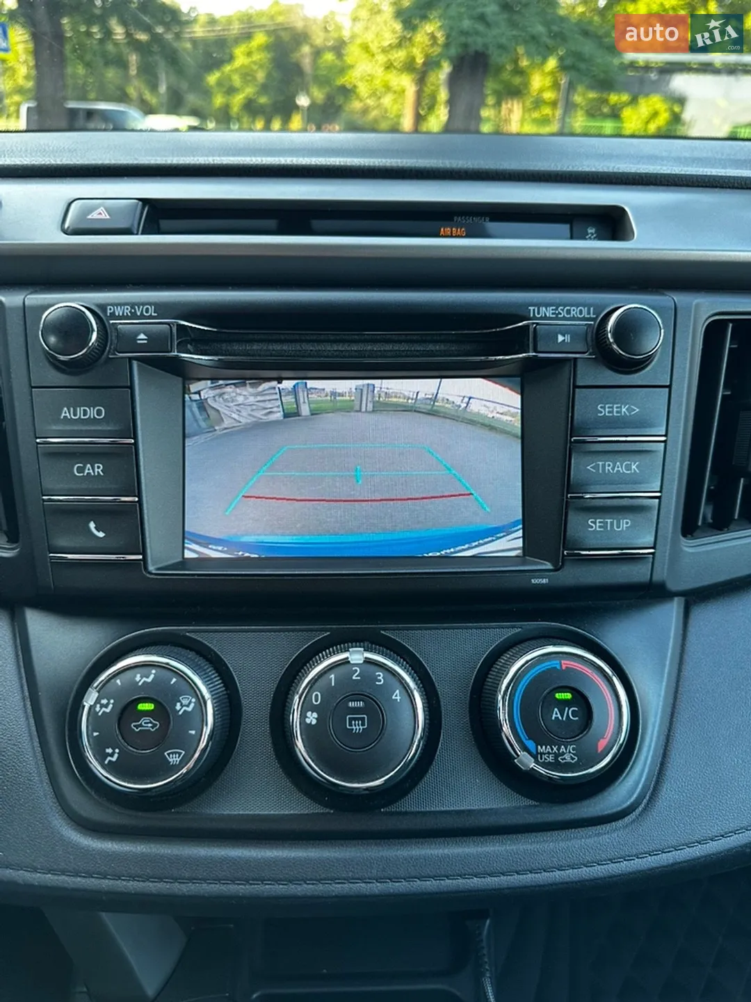 2016 Toyota RAV 4 - мініатюра 36