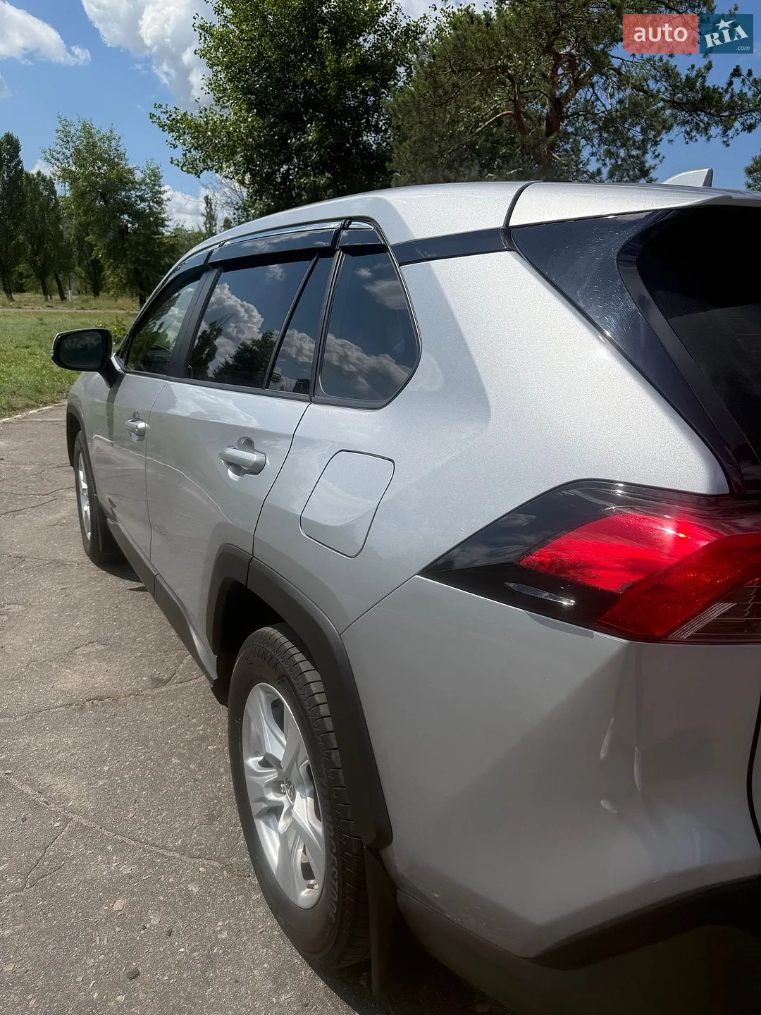 2021 Toyota RAV 4 - мініатюра 4