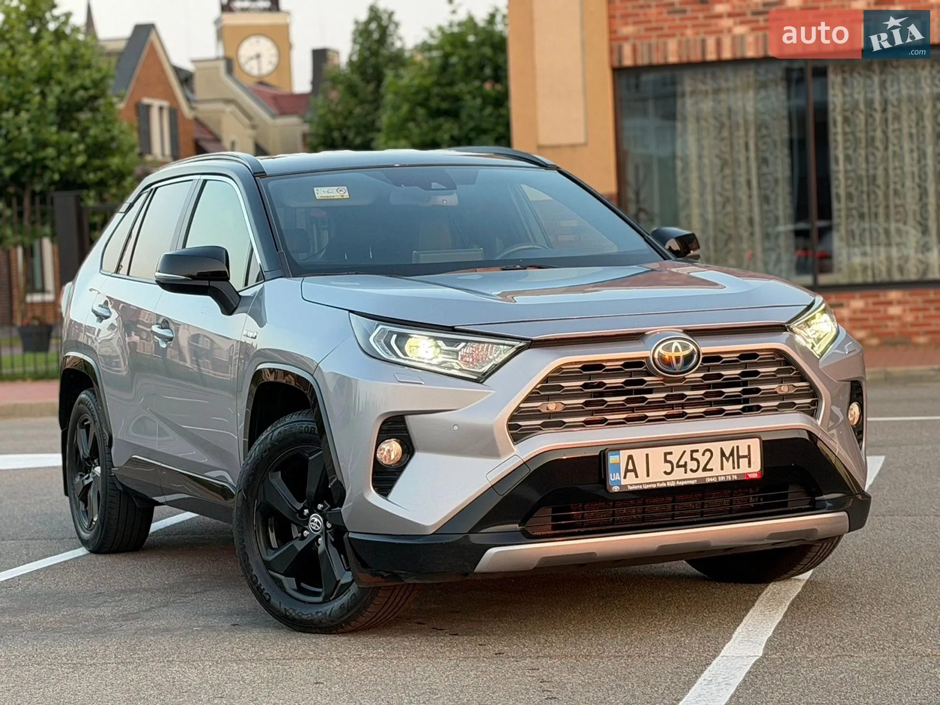 2020 Toyota RAV 4 - мініатюра 4