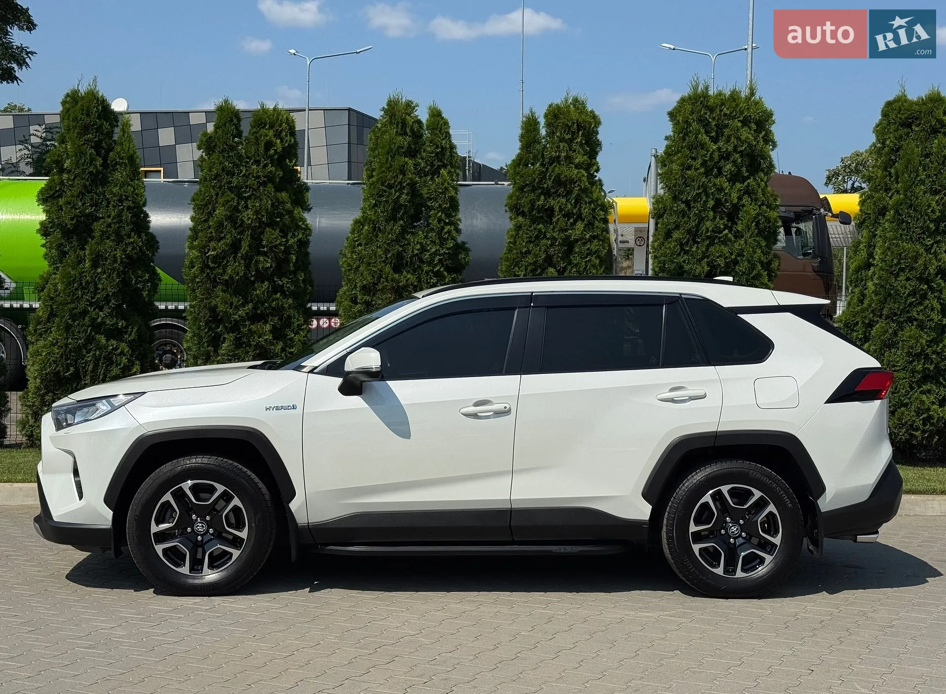 2020 Toyota RAV 4 - мініатюра 12
