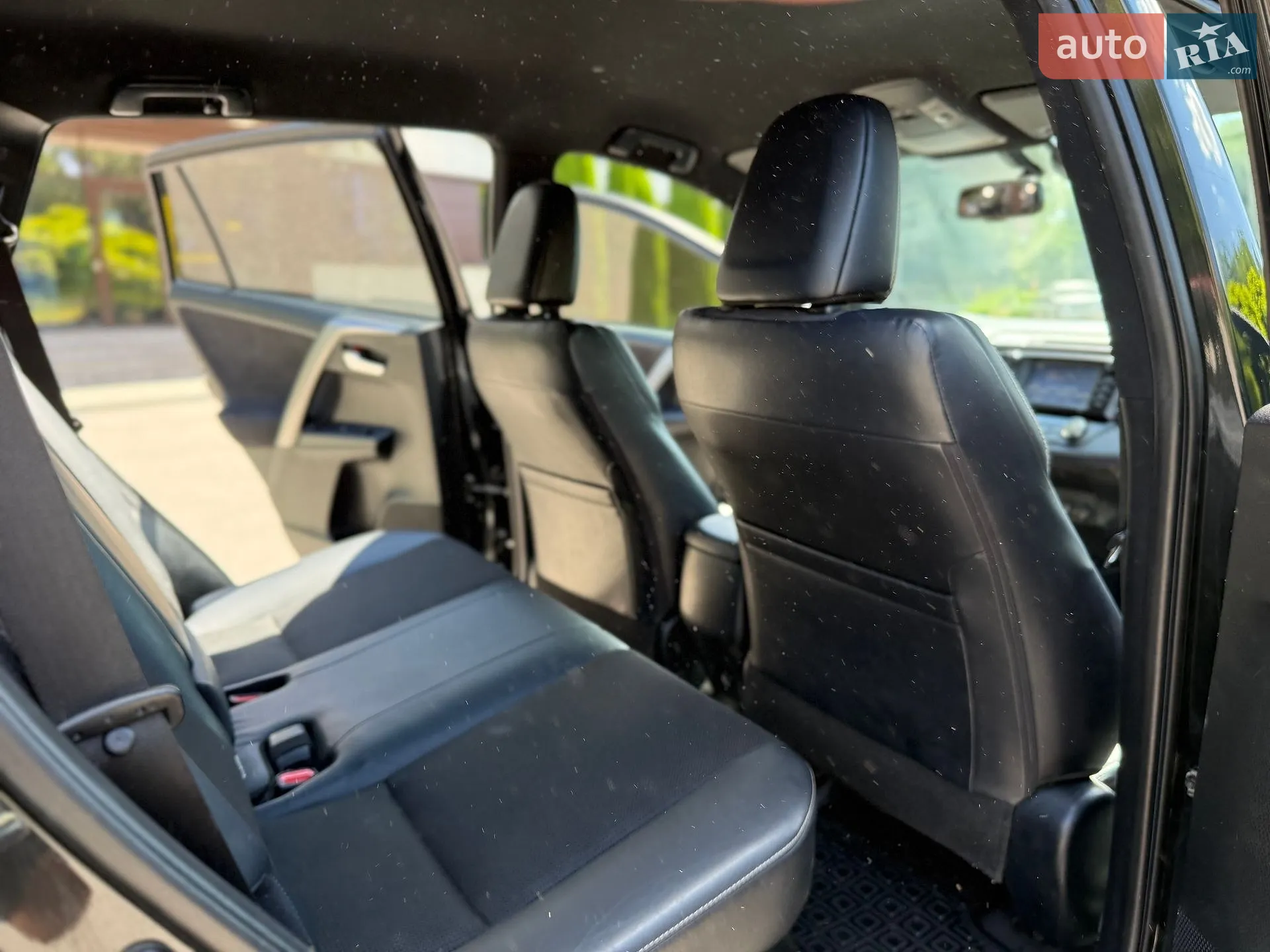 2017 Toyota RAV 4 - мініатюра 24