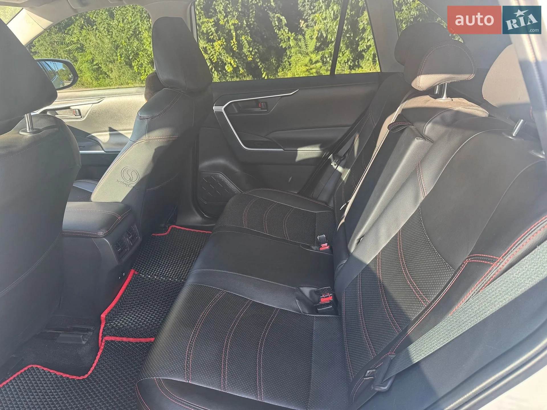 2020 Toyota RAV 4 - мініатюра 3