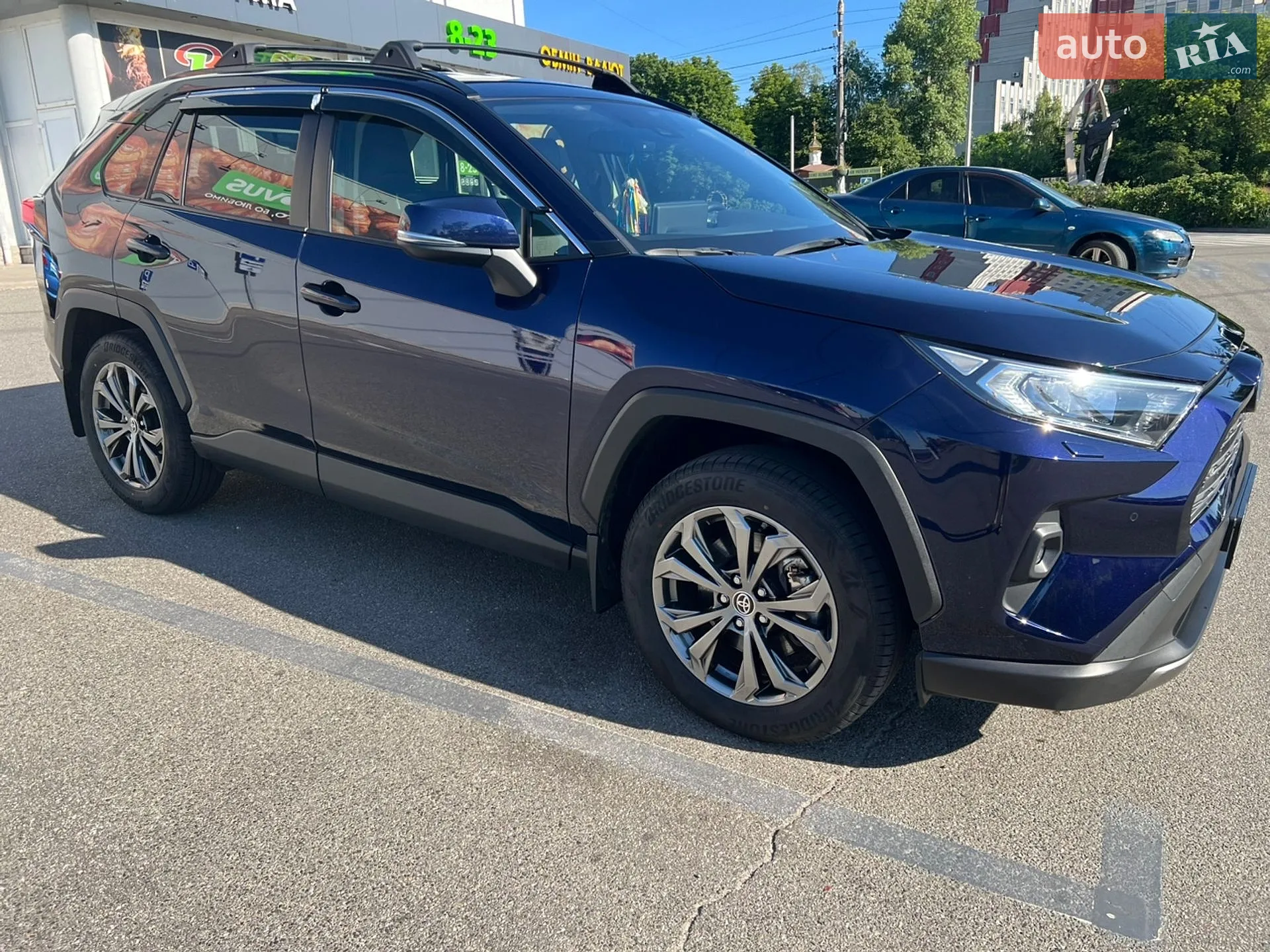 2023 Toyota RAV 4 - фото 1