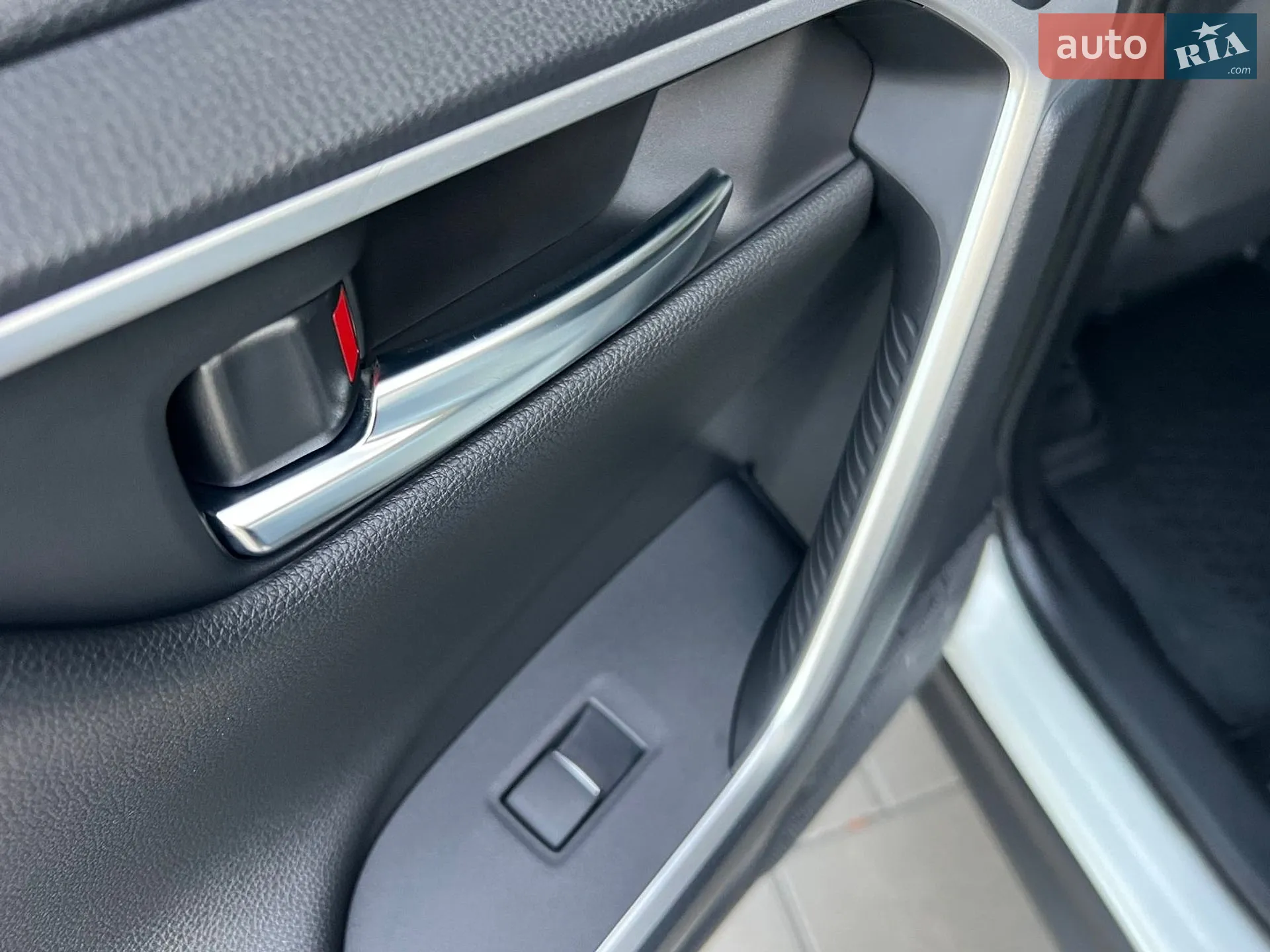 2019 Toyota RAV 4 - мініатюра 50