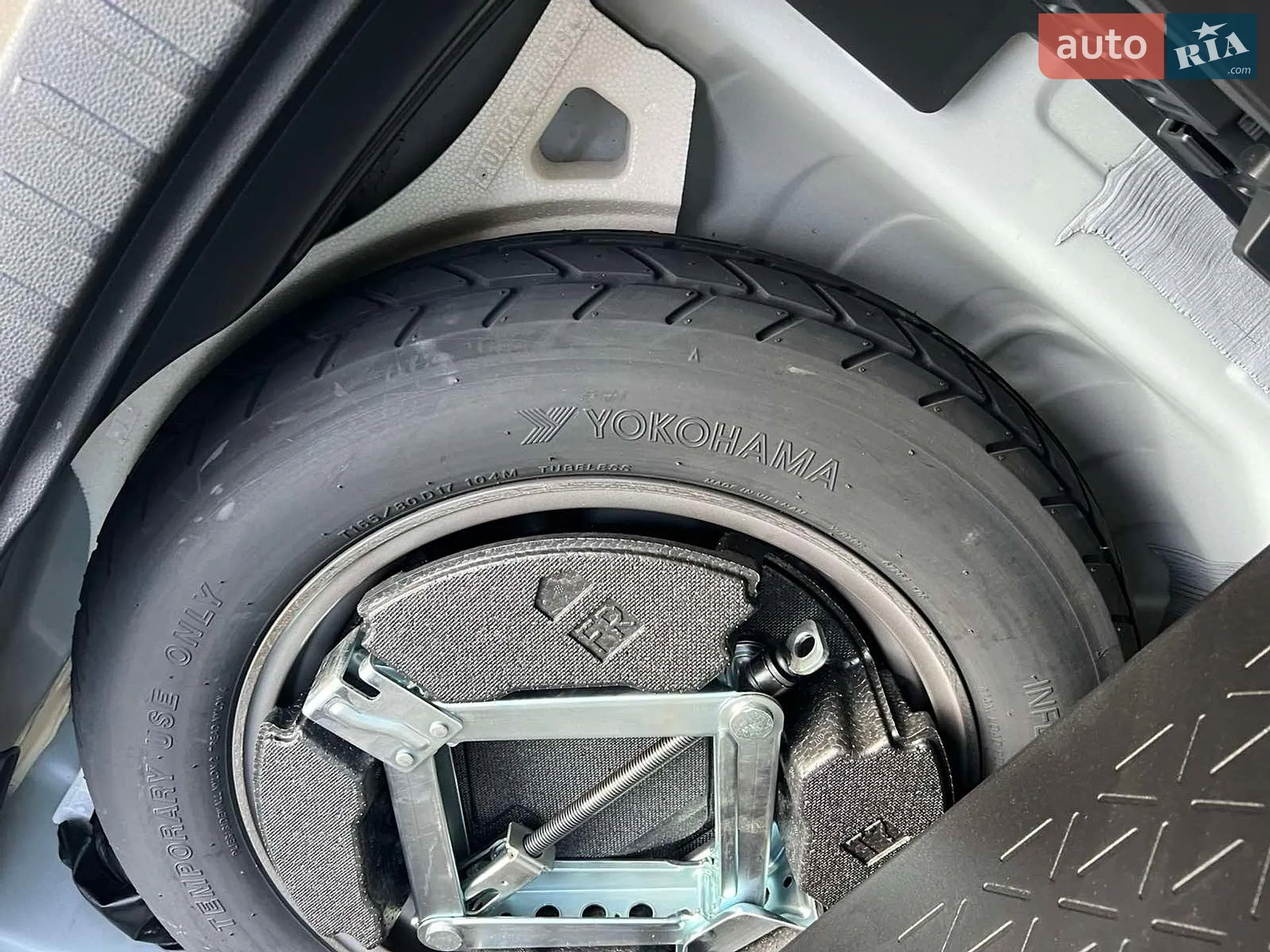 2019 Toyota RAV 4 - мініатюра 69