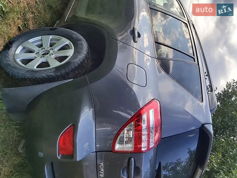 Toyota RAV4 2009