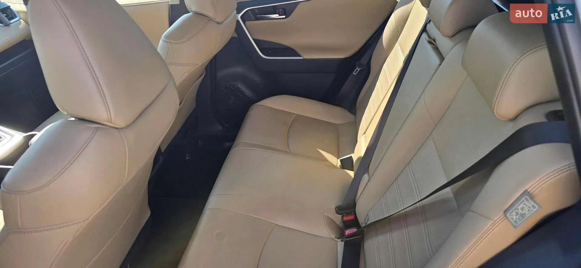 2021 Toyota RAV 4 - мініатюра 31