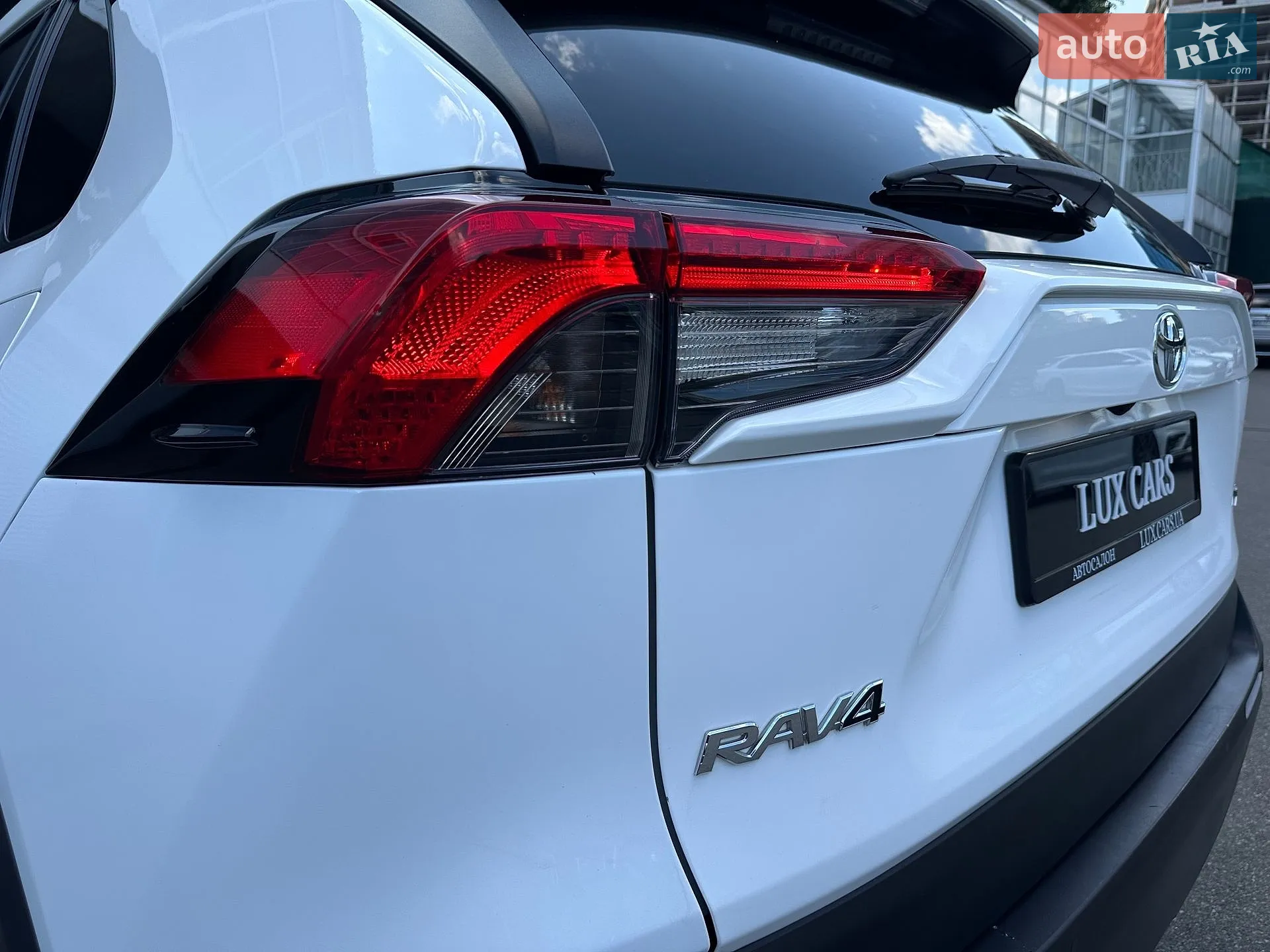 2019 Toyota RAV 4 - мініатюра 30