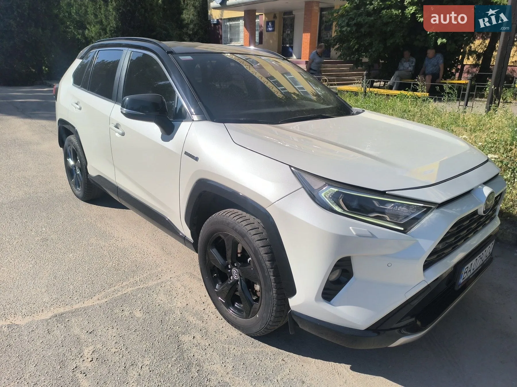 2019 Toyota RAV 4 - мініатюра 2