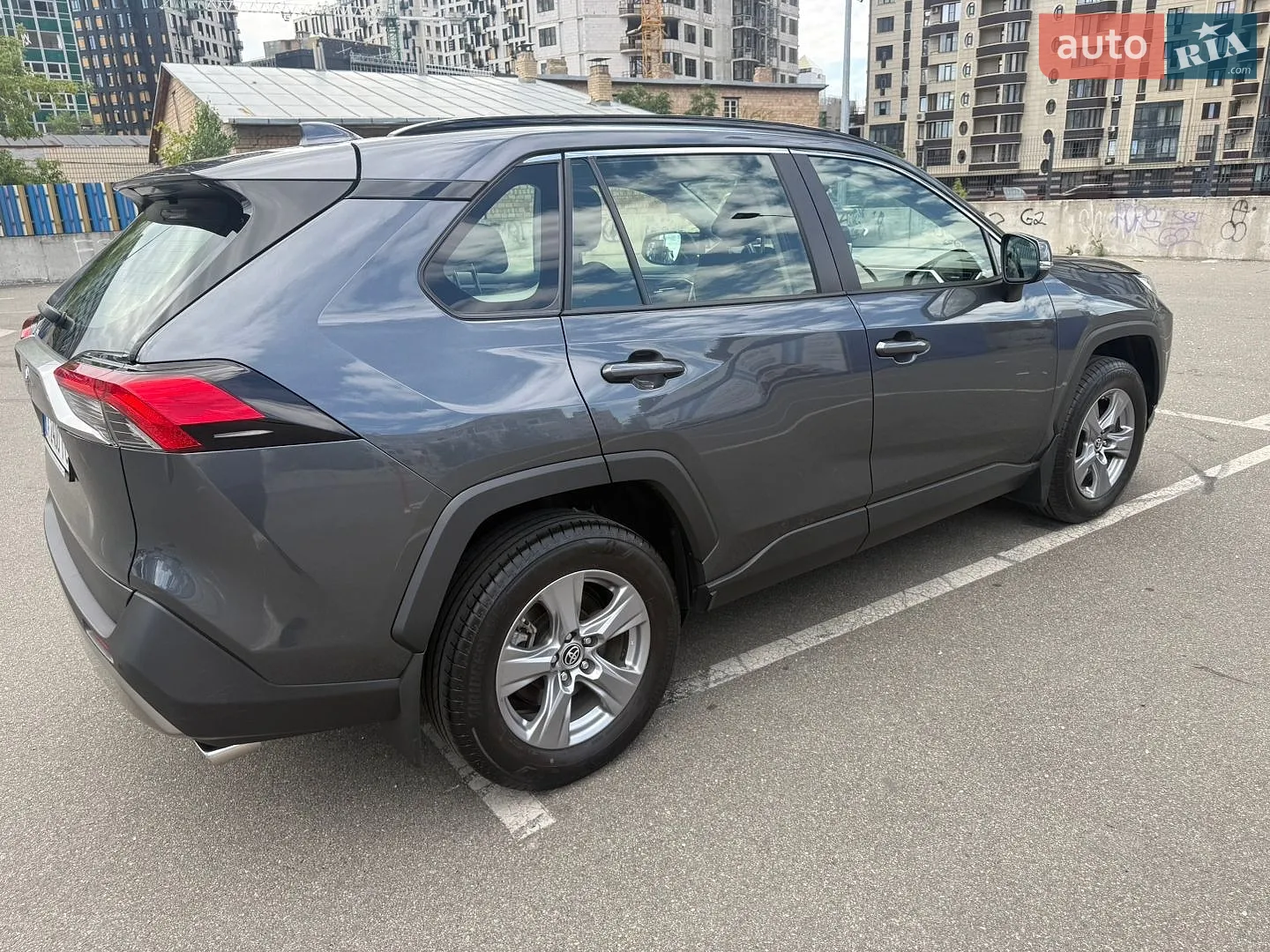 2022 Toyota RAV 4 - мініатюра 13