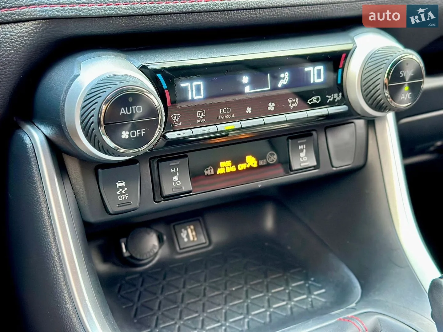2023 Toyota RAV 4 - мініатюра 24