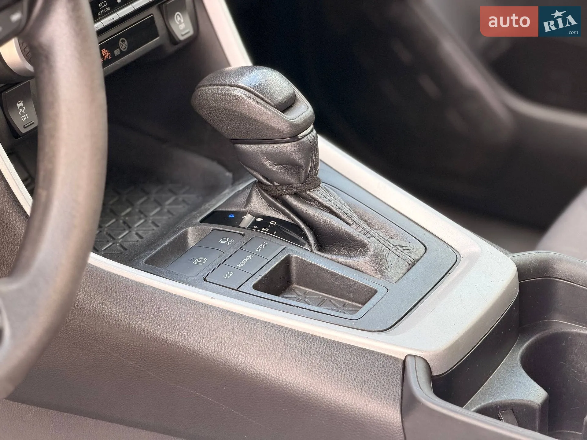 2019 Toyota RAV 4 - мініатюра 52