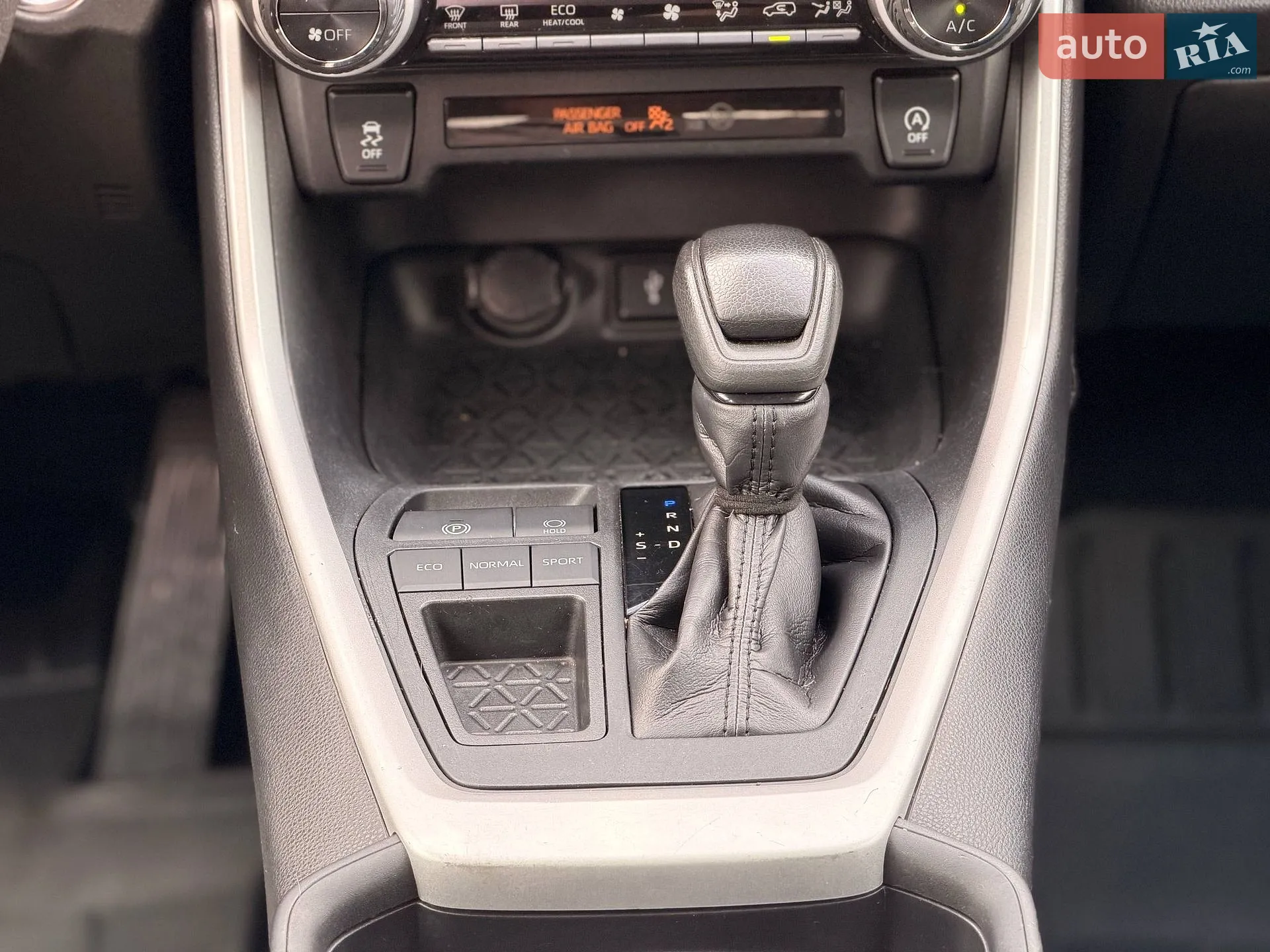 2019 Toyota RAV 4 - мініатюра 66