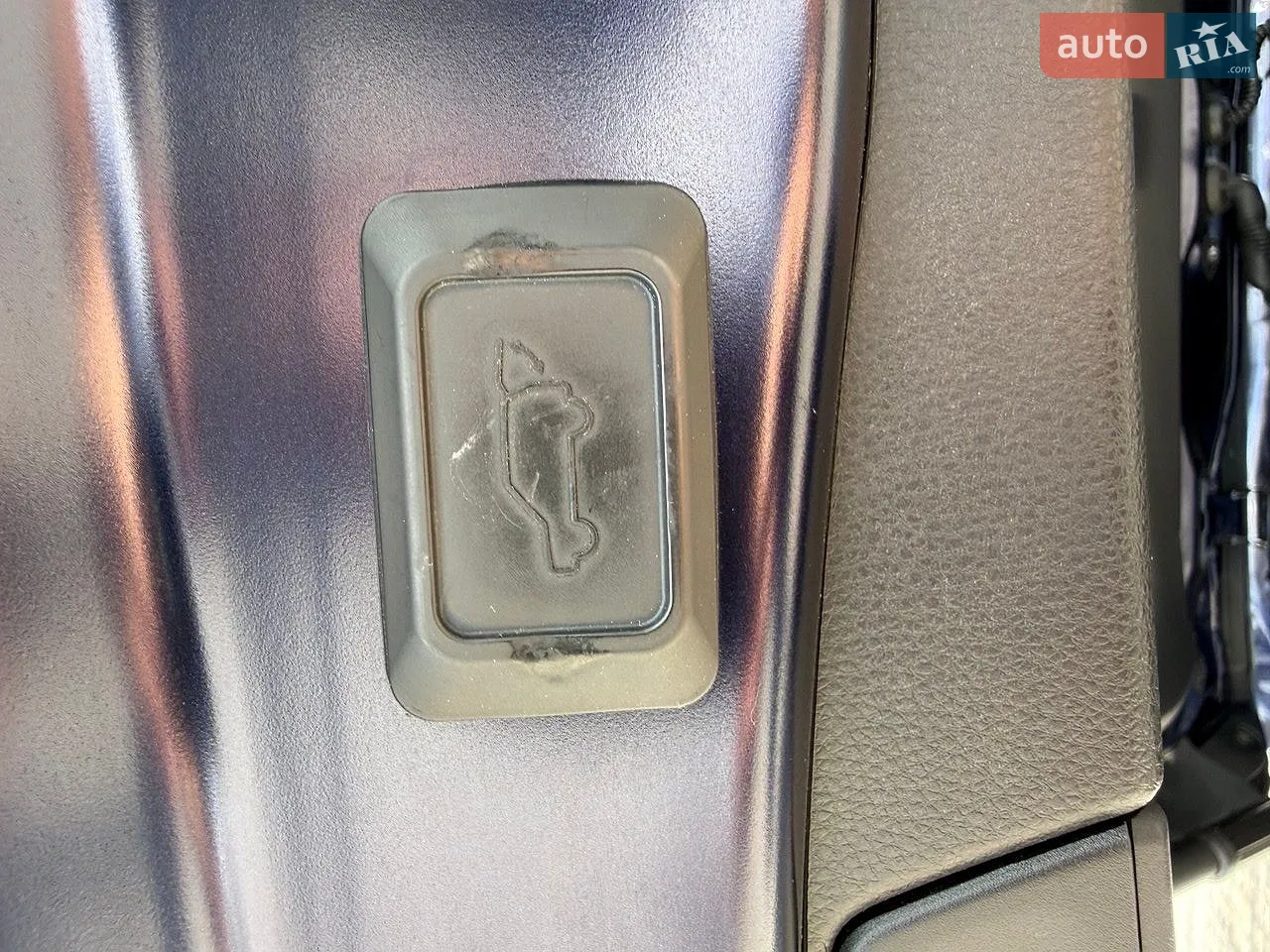 2019 Toyota RAV 4 - мініатюра 20