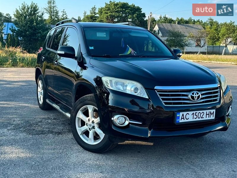 Toyota RAV4 2010