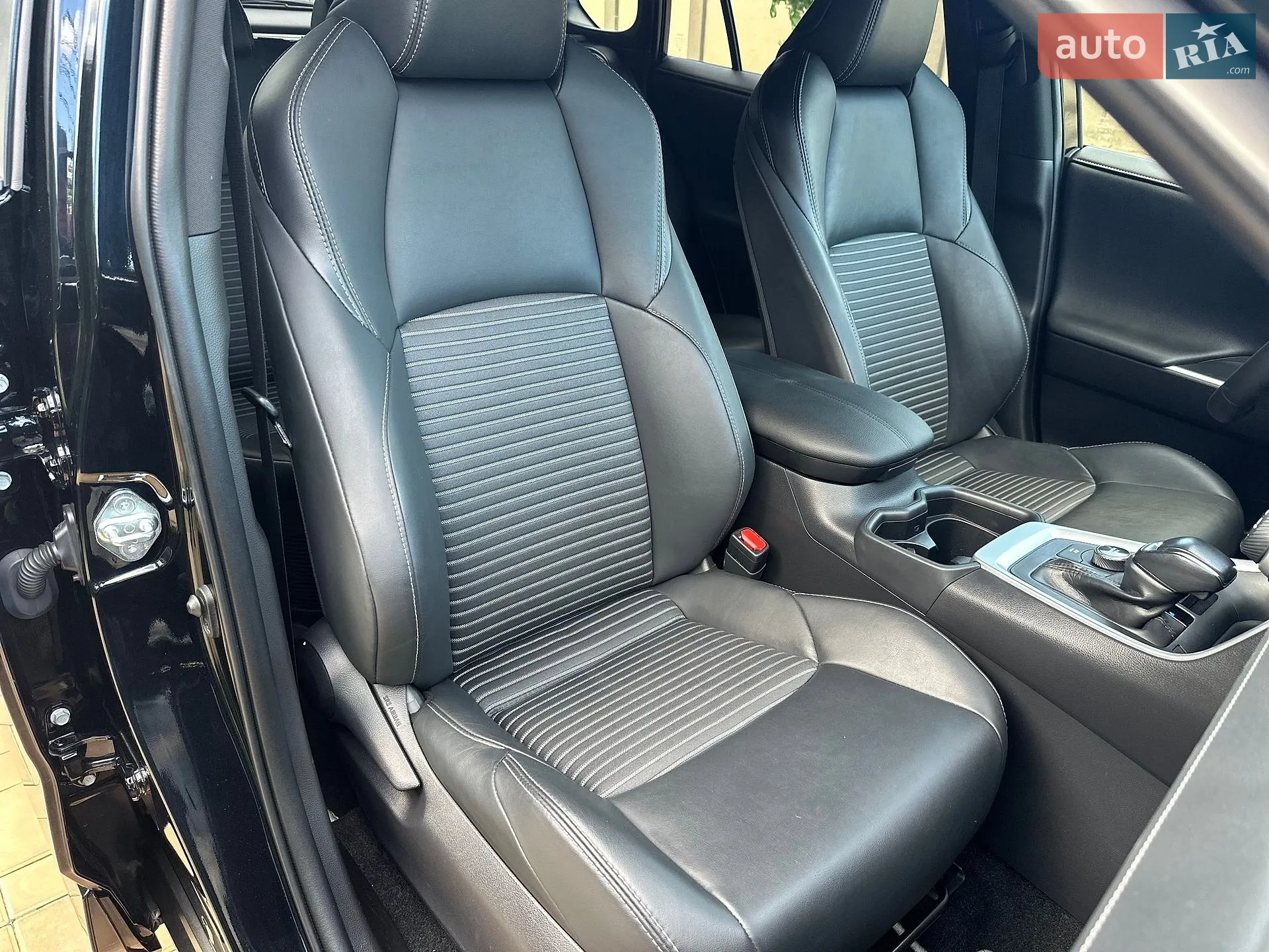 2021 Toyota RAV 4 - мініатюра 41