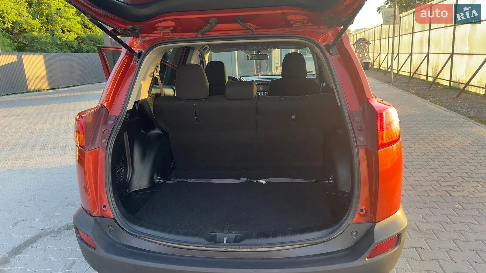 2015 Toyota RAV 4 - мініатюра 30