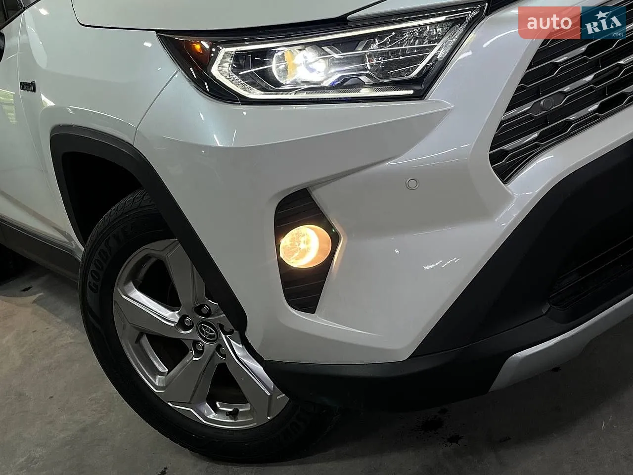 2020 Toyota RAV 4 - мініатюра 2