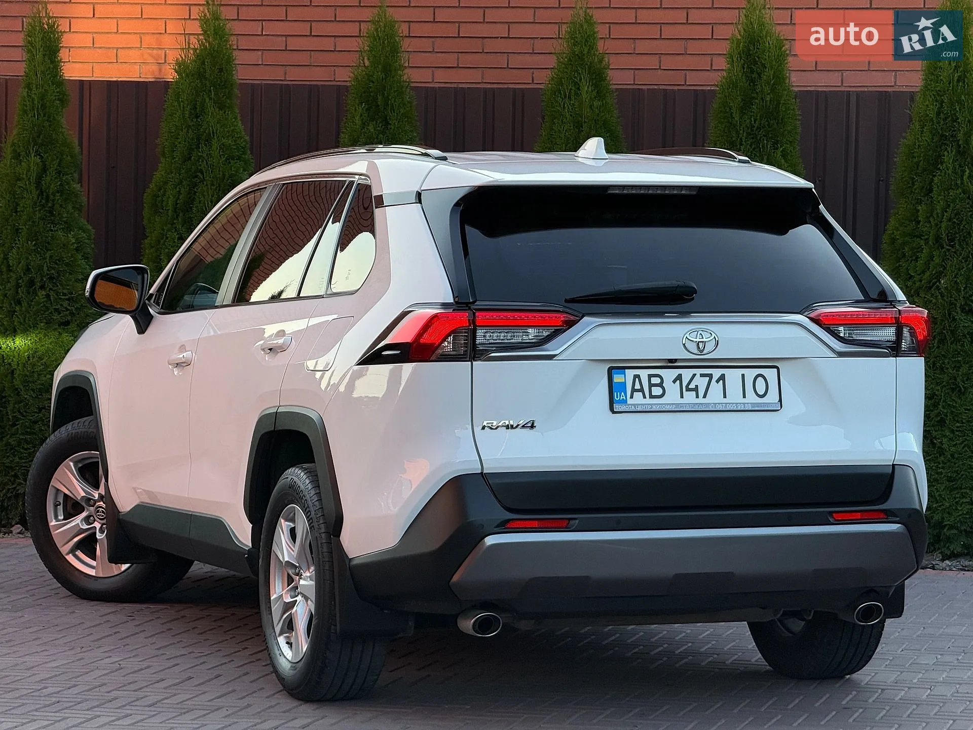 2019 Toyota RAV 4 - мініатюра 21