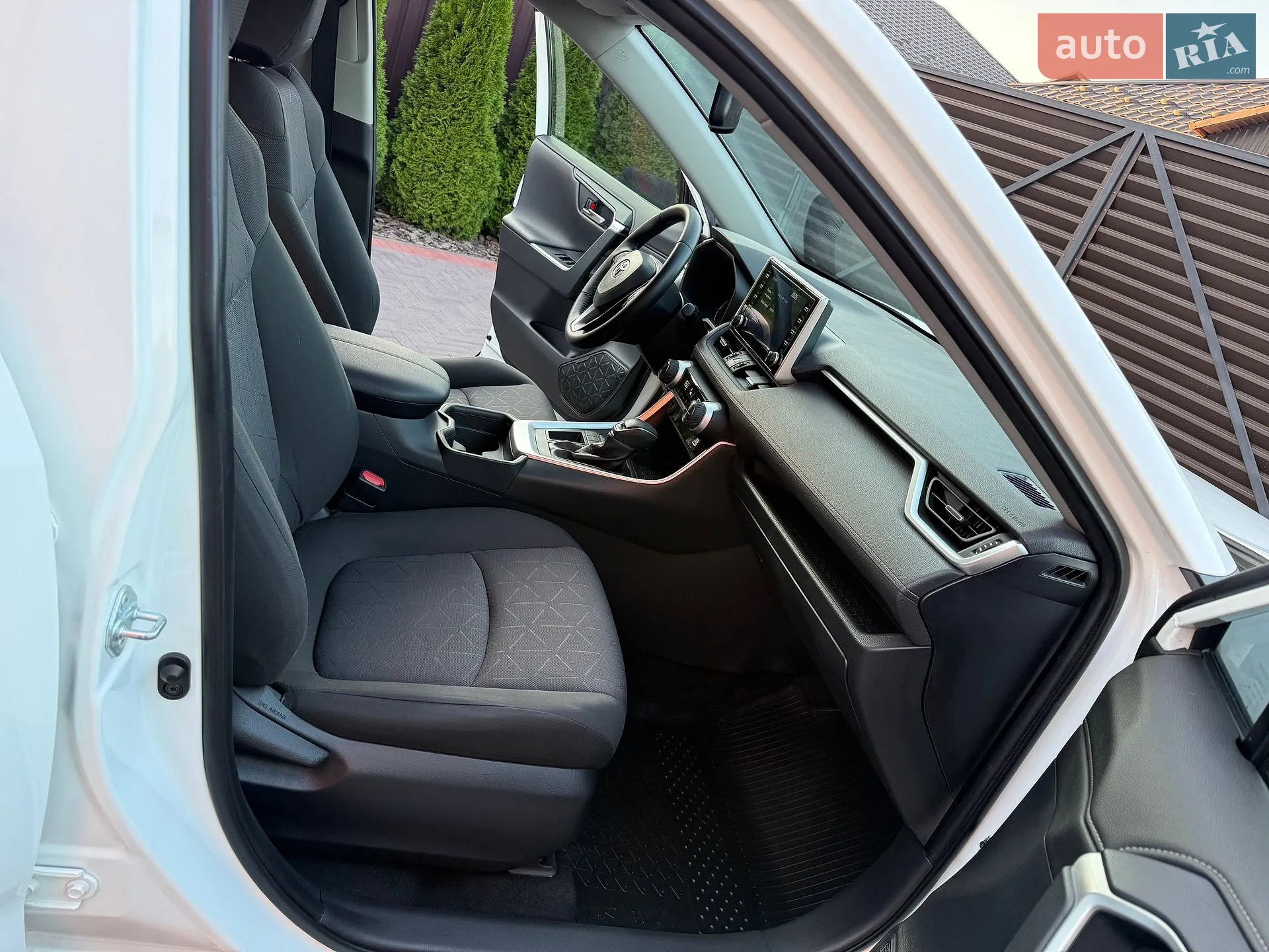 2019 Toyota RAV 4 - мініатюра 40