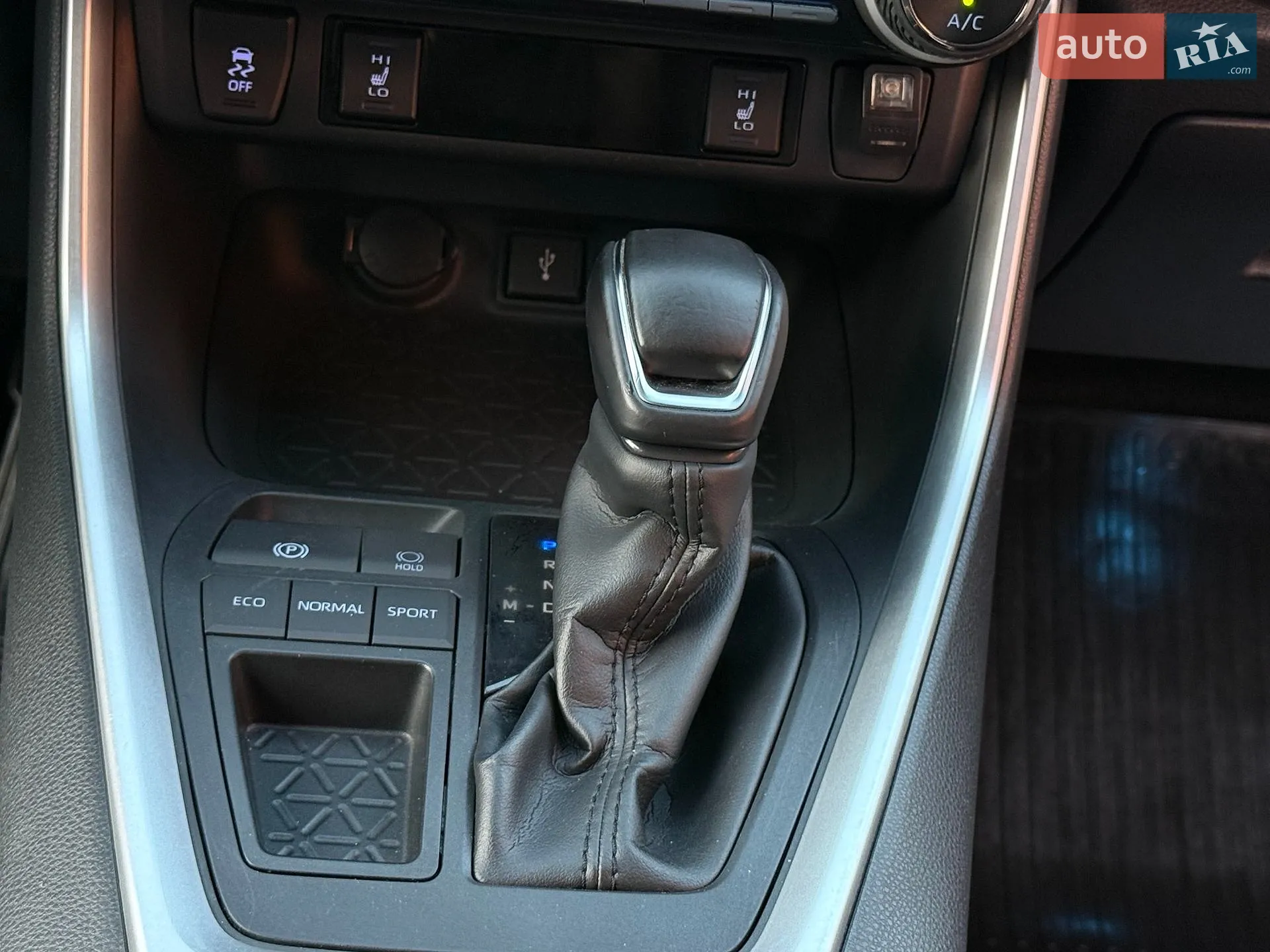 2019 Toyota RAV 4 - мініатюра 48