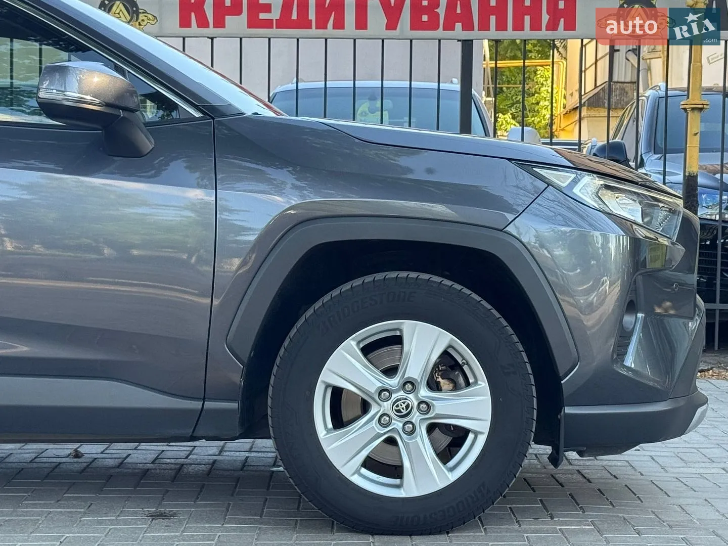 2019 Toyota RAV 4 - мініатюра 9