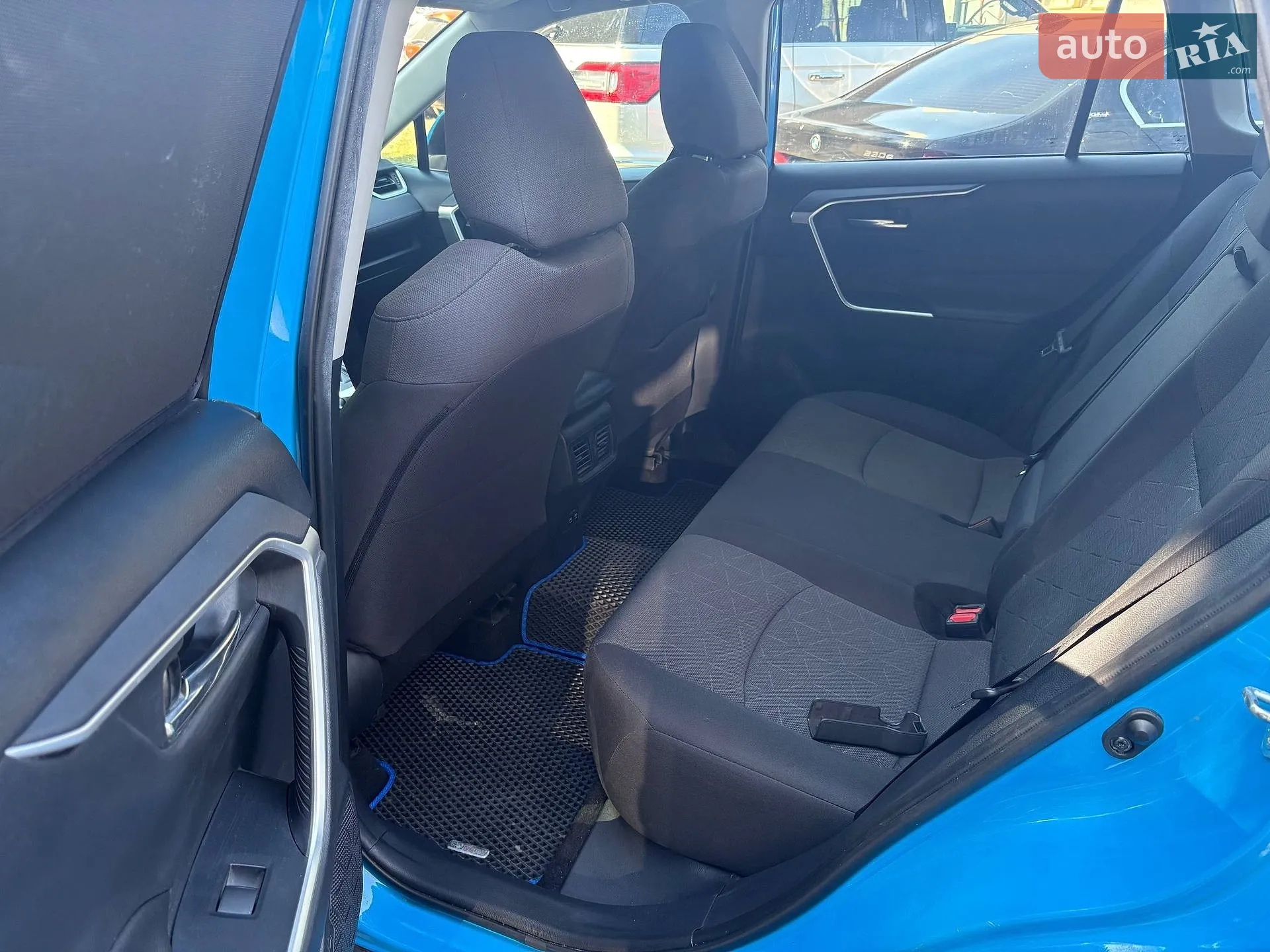 2019 Toyota RAV 4 - мініатюра 15