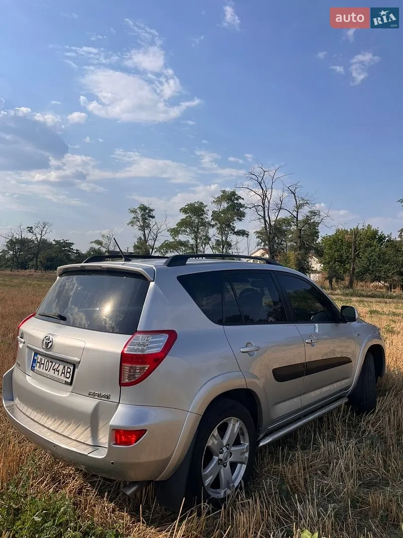 2011 Toyota RAV 4 - мініатюра 6