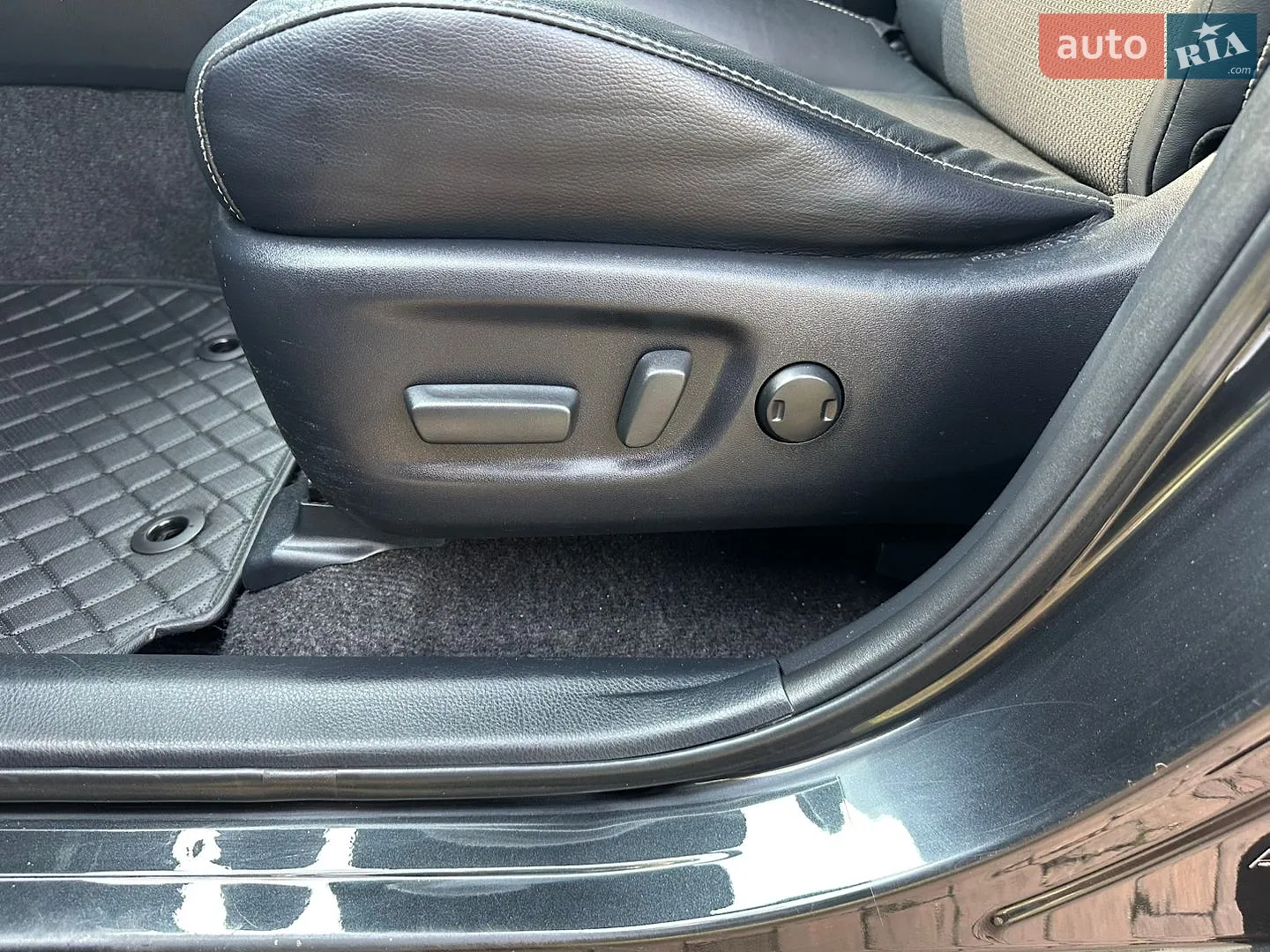 2016 Toyota RAV 4 - мініатюра 75
