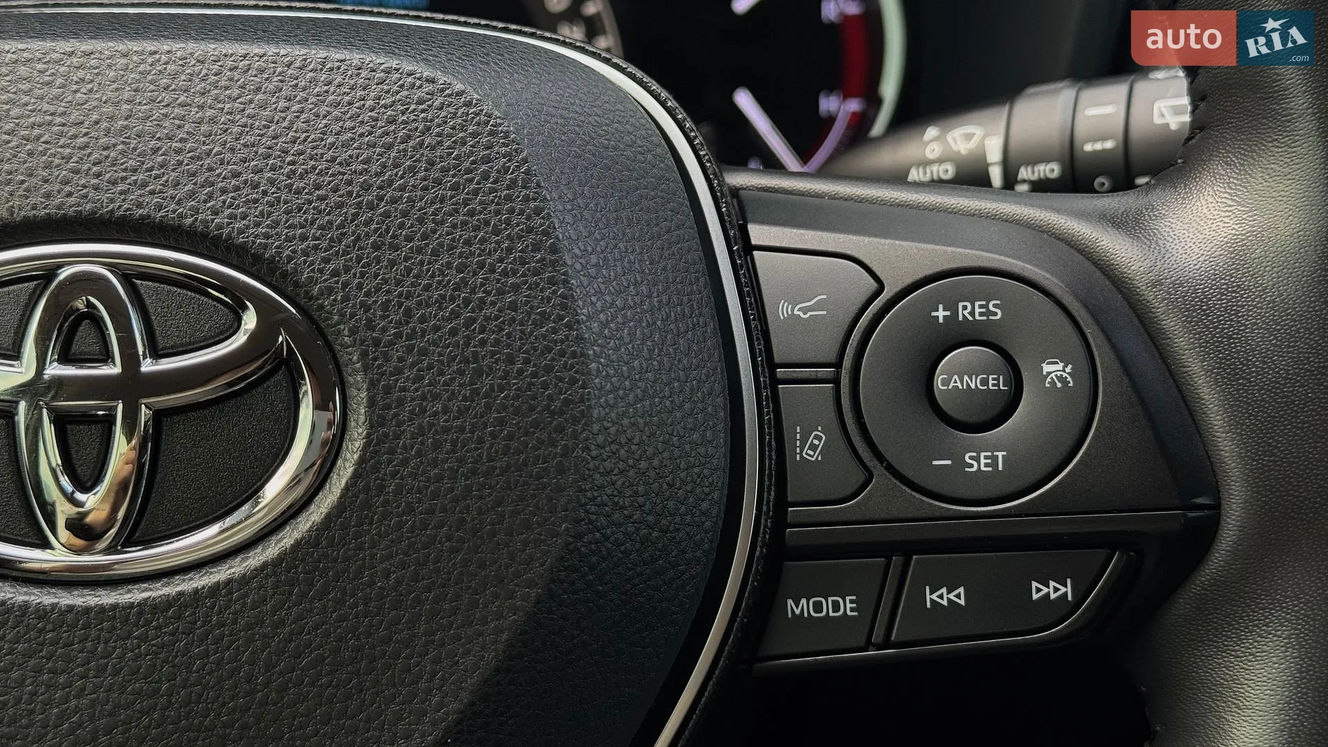 2019 Toyota RAV 4 - мініатюра 31
