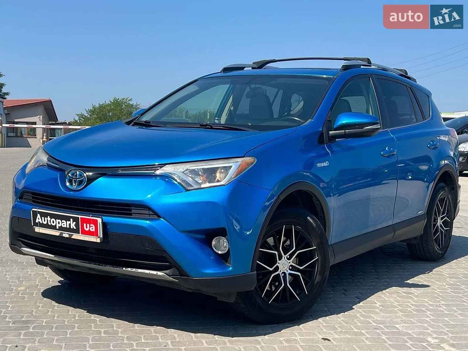 2016 Toyota RAV 4 - фото 1