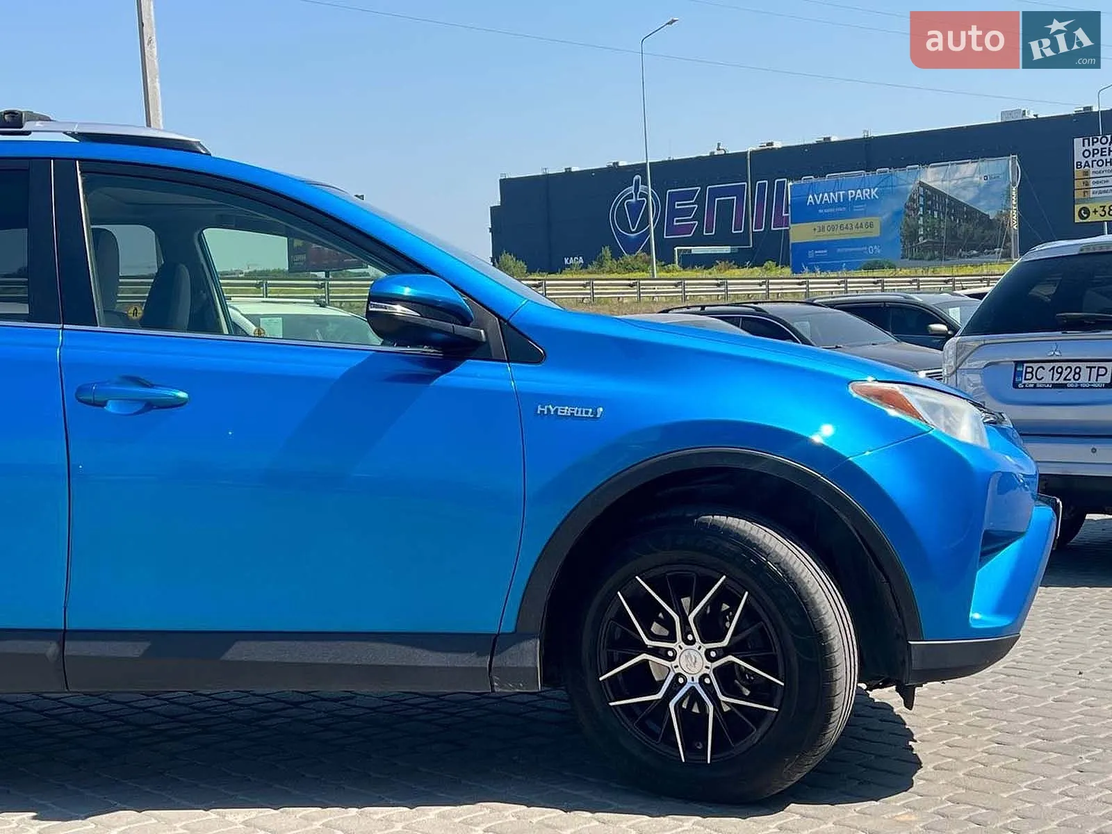 2016 Toyota RAV 4 - мініатюра 11