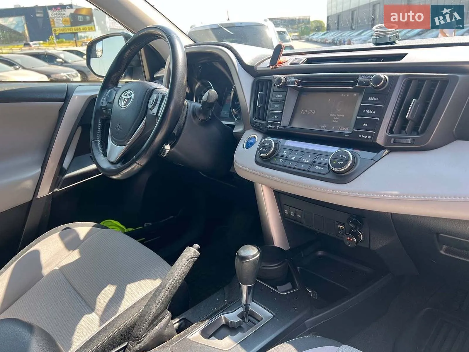 2016 Toyota RAV 4 - мініатюра 46