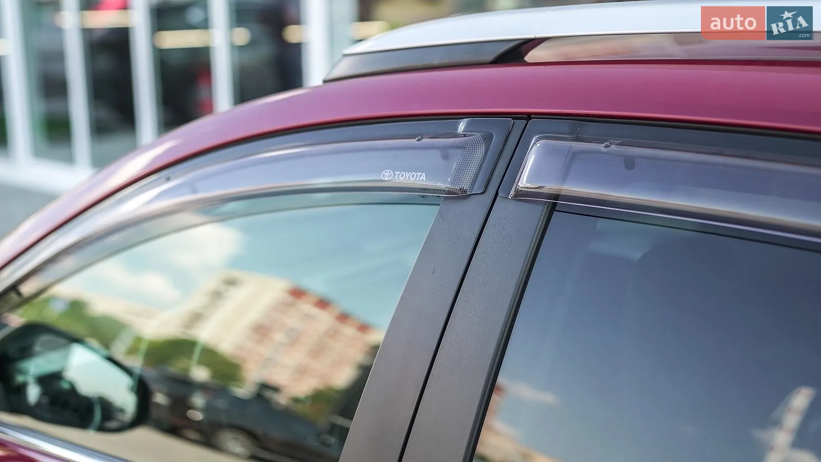 2018 Toyota RAV 4 - мініатюра 12
